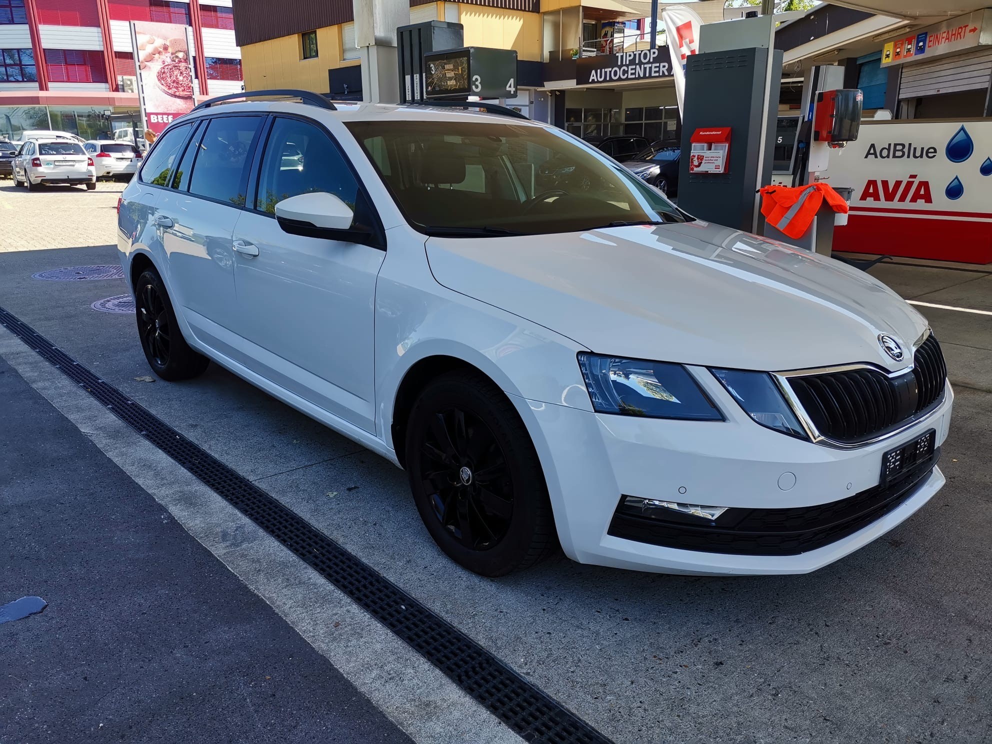 SKODA Octavia Combi 1.6 TDI Clever DSG