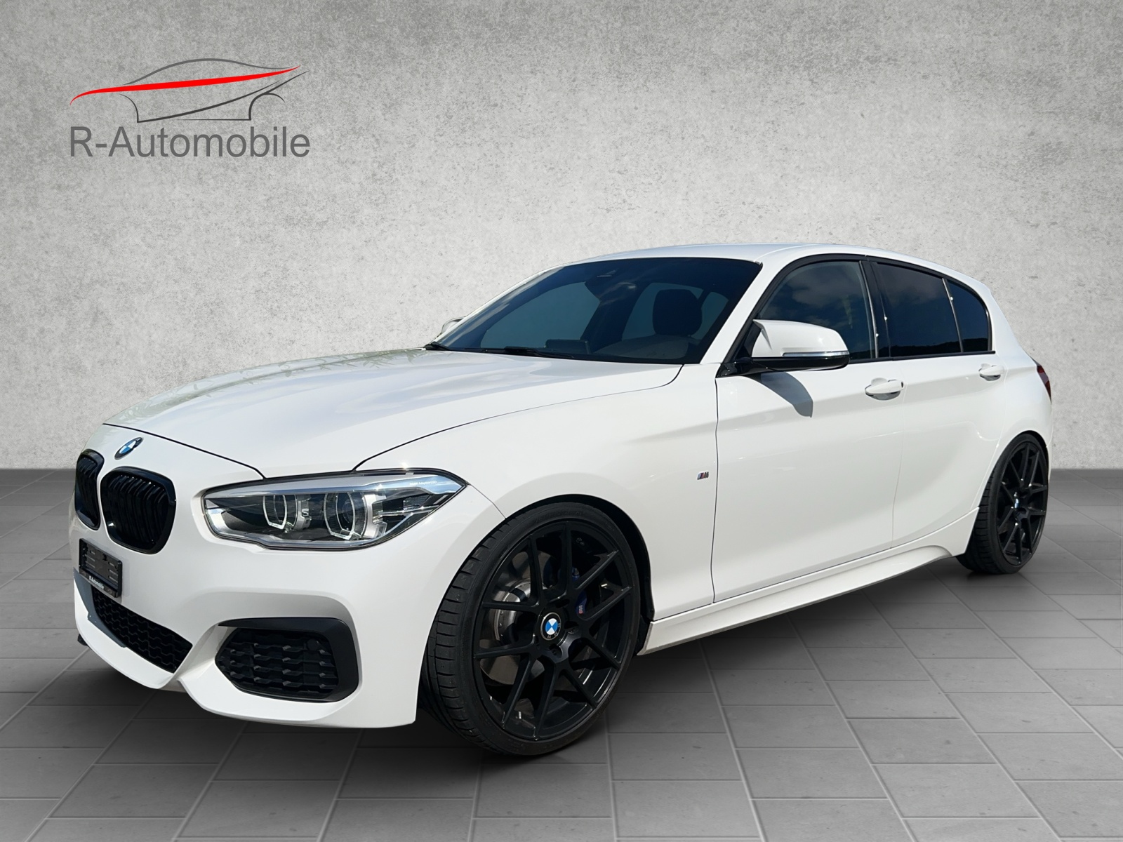 BMW M135i xDrive Steptronic