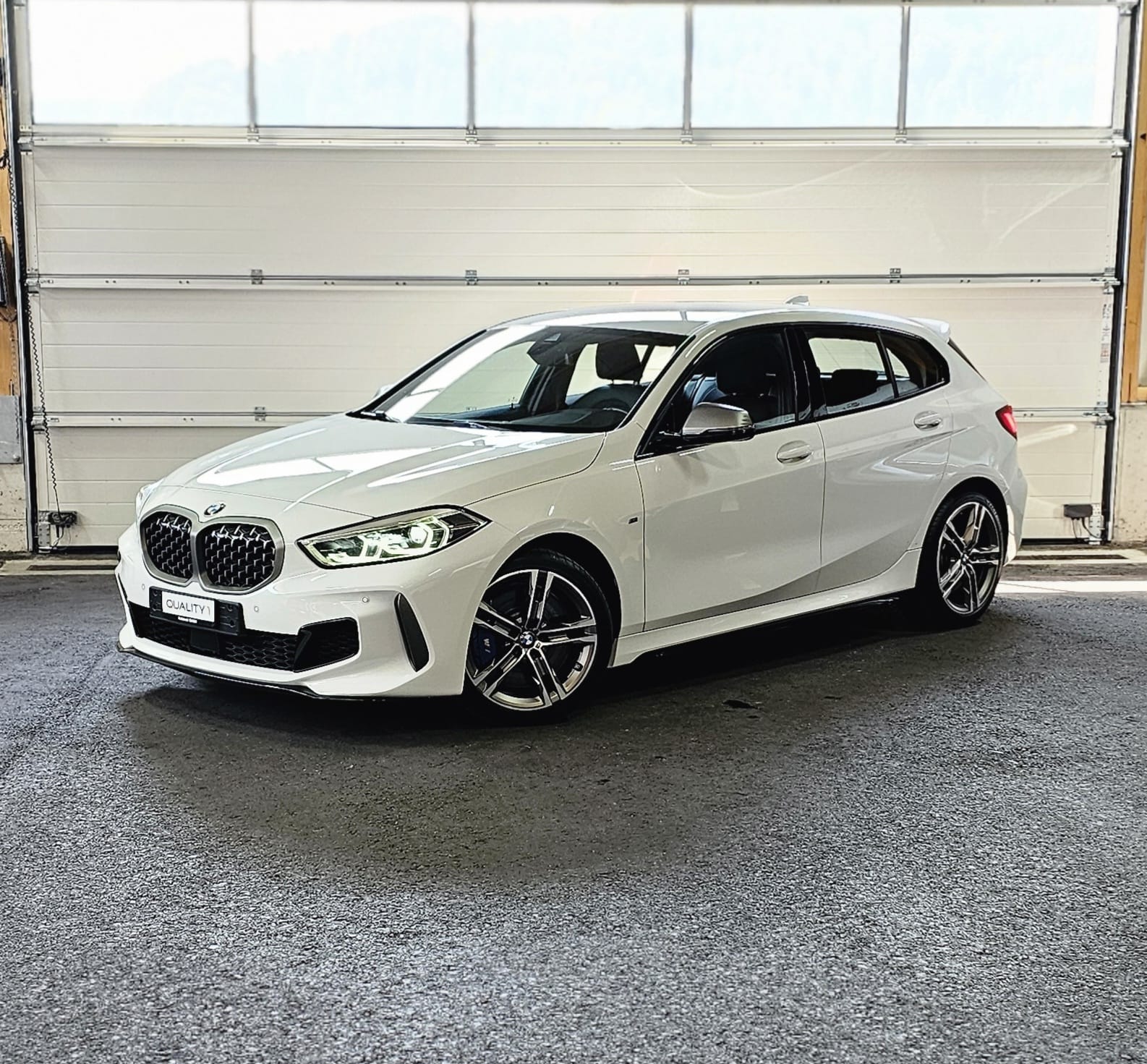 BMW M135i xDrive Steptronic M-SPORT (Inkl. 5-Sterne Garantie)