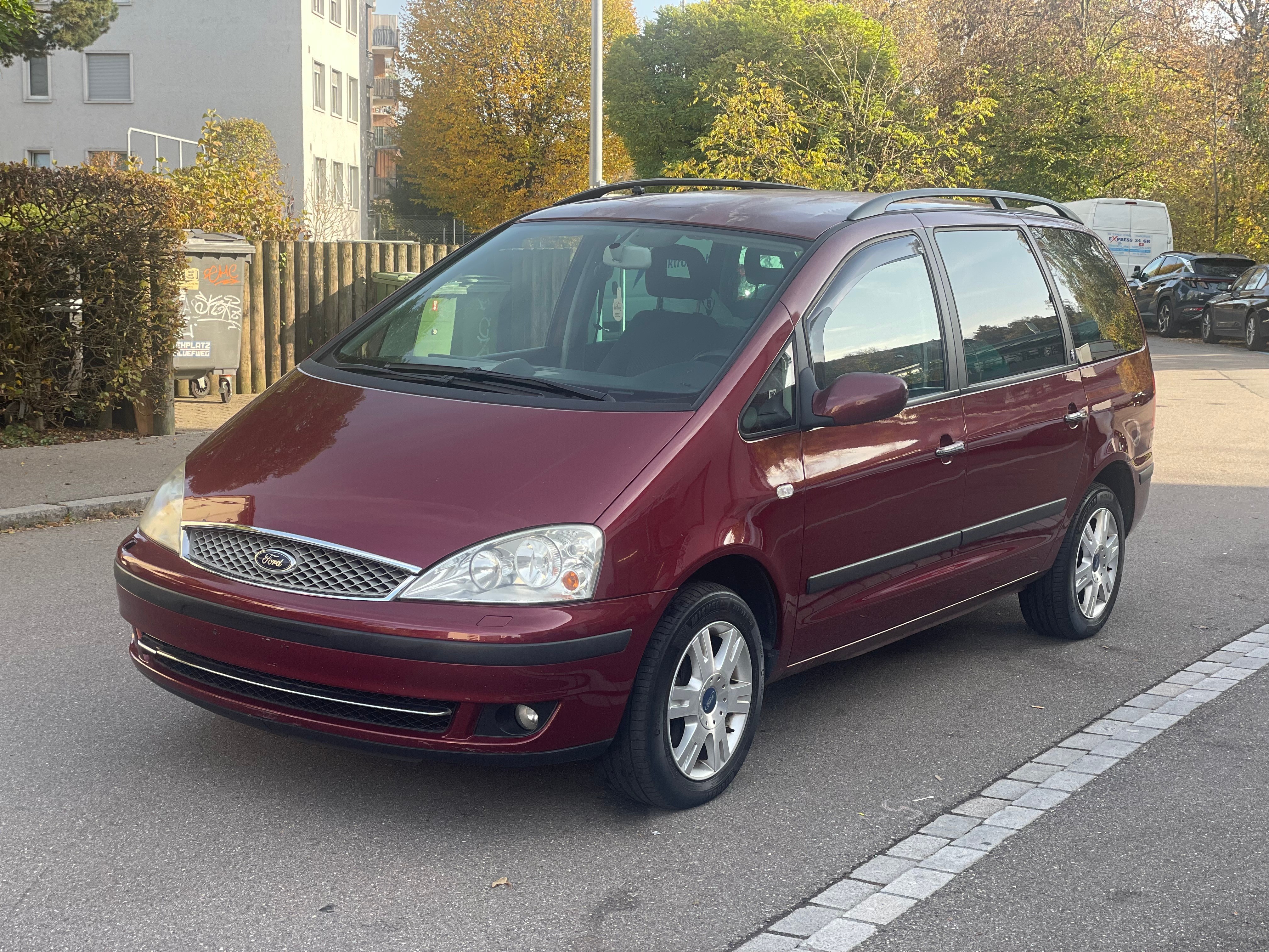 FORD Galaxy 2.8i 24V Trend