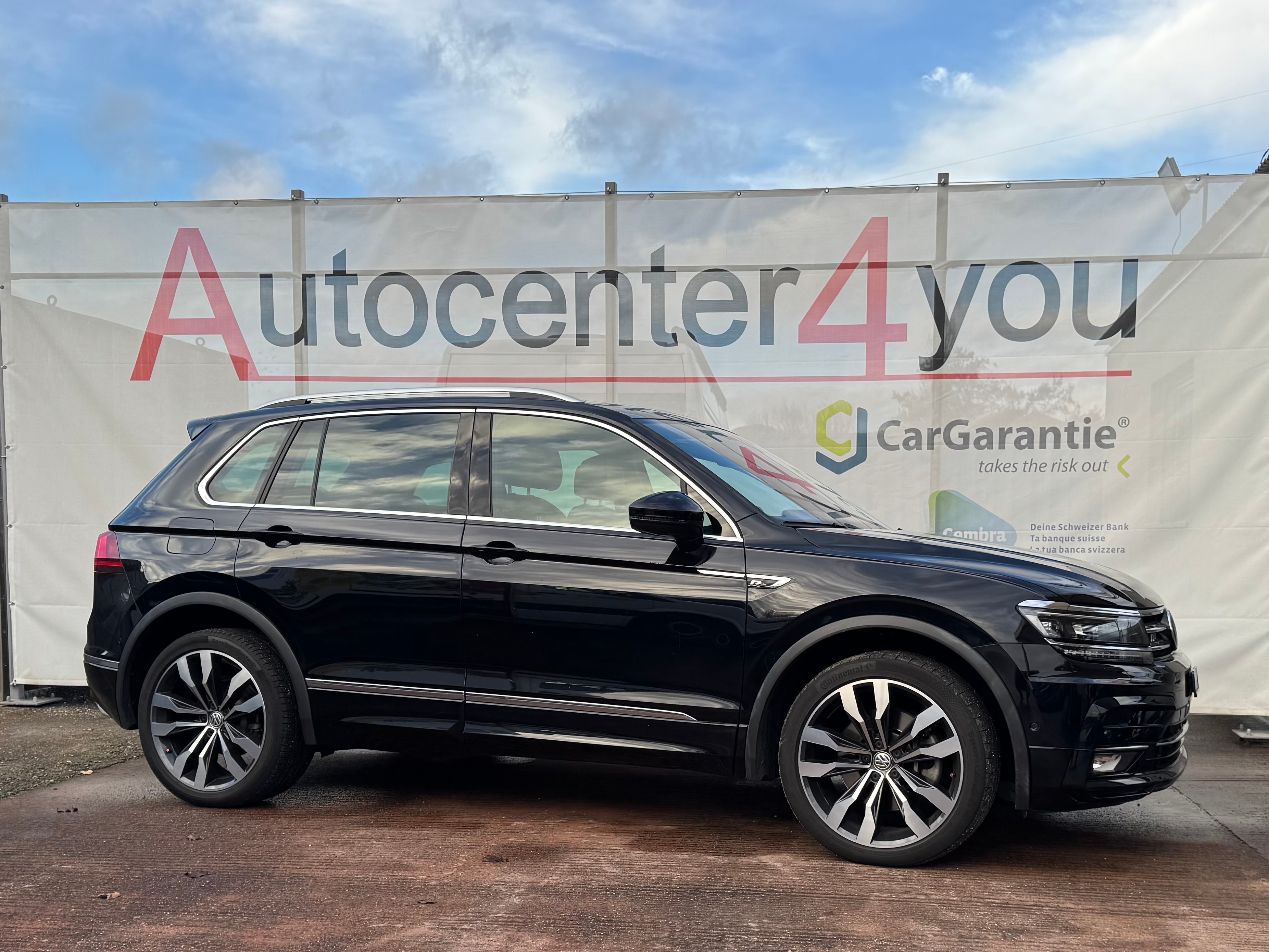 VW Tiguan 2.0TSI Highline 4Motion DSG Black Edition!