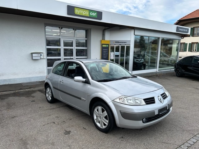 RENAULT Mégane 2.0 16V Dynamique