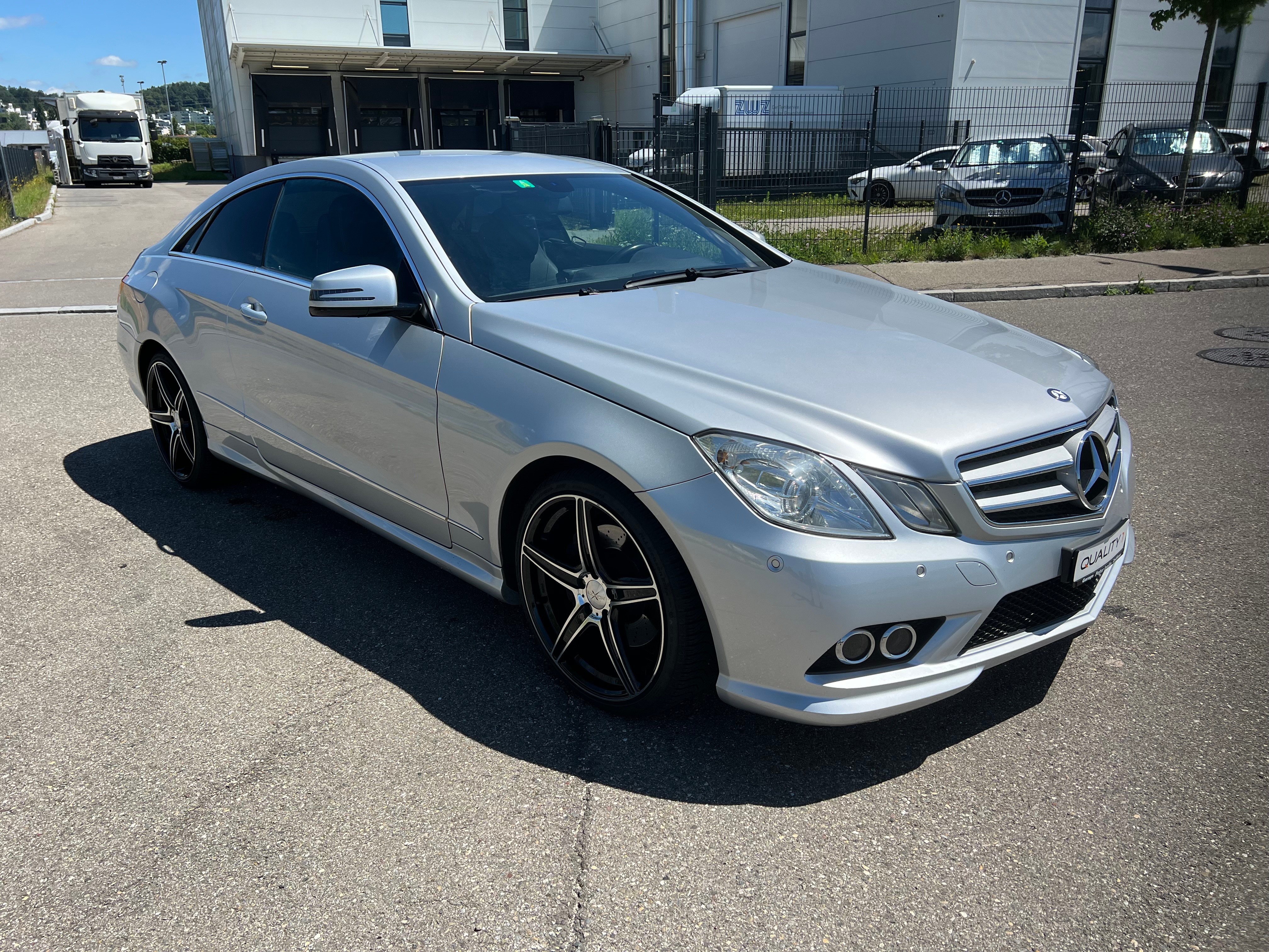 MERCEDES-BENZ E 200 CGI BlueEfficiency My Star Automatic