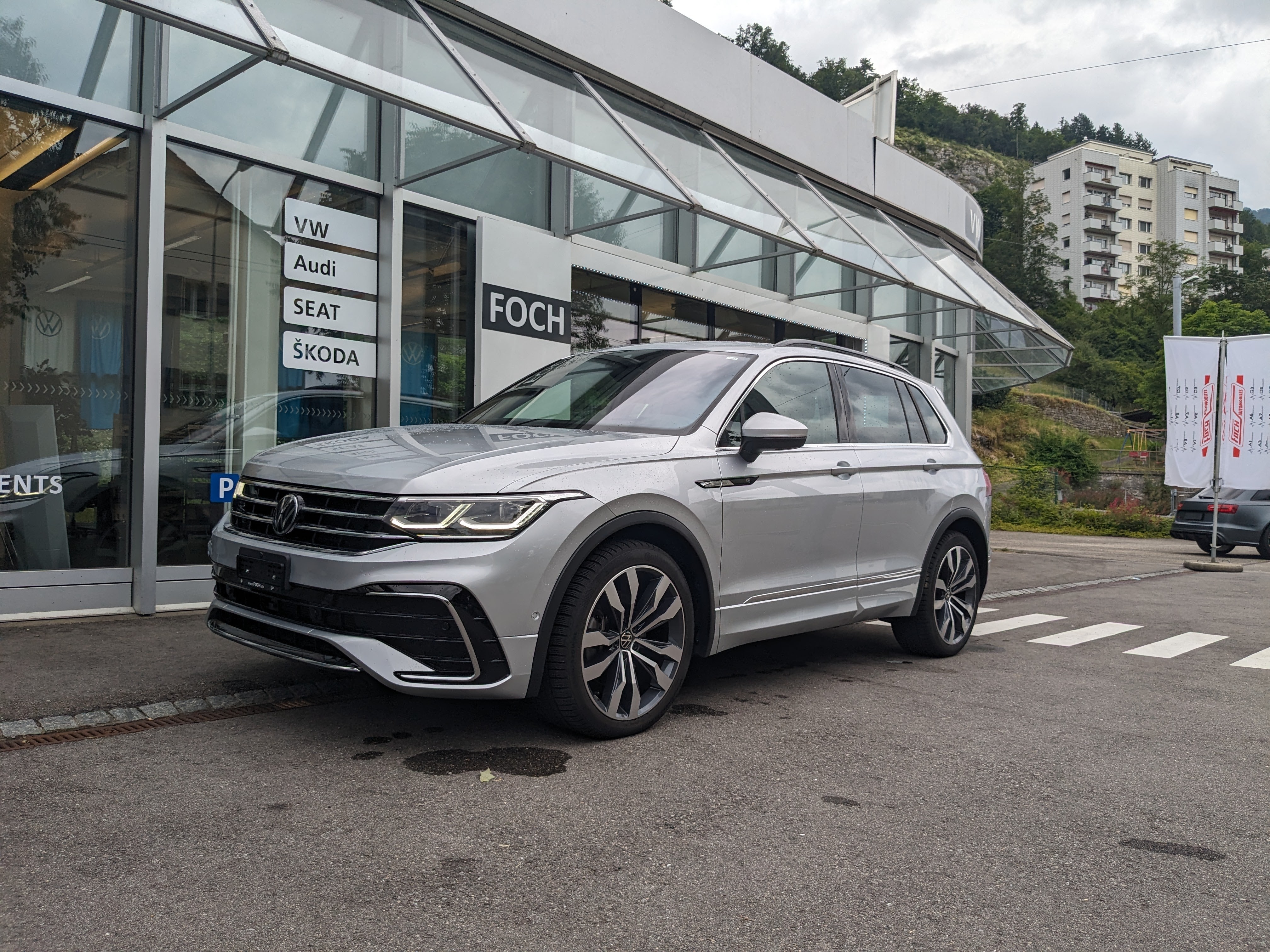 VW Tiguan 2.0TSI R-Line 4Motion DSG