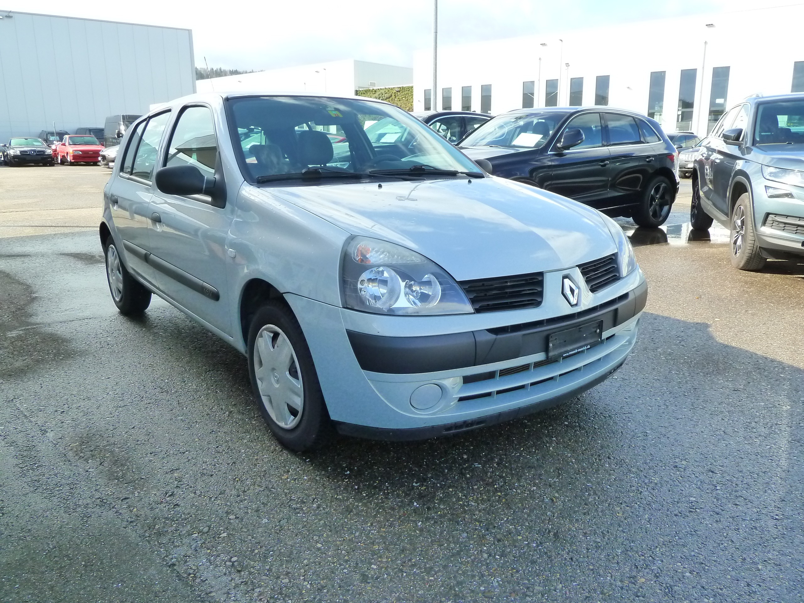 RENAULT Clio 1.2 16V Air