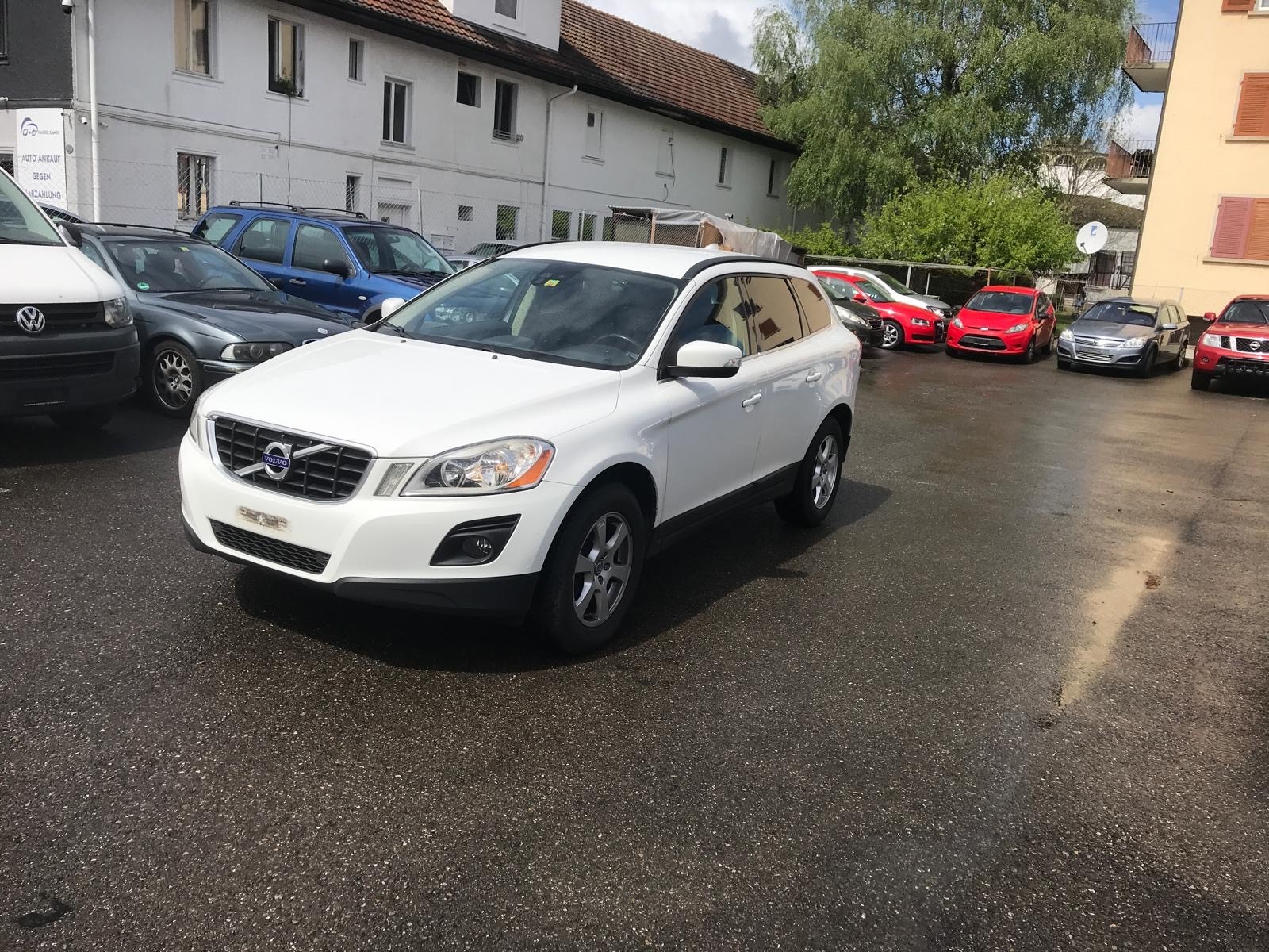 VOLVO XC60 2.4D AWD Momentum Geartronic