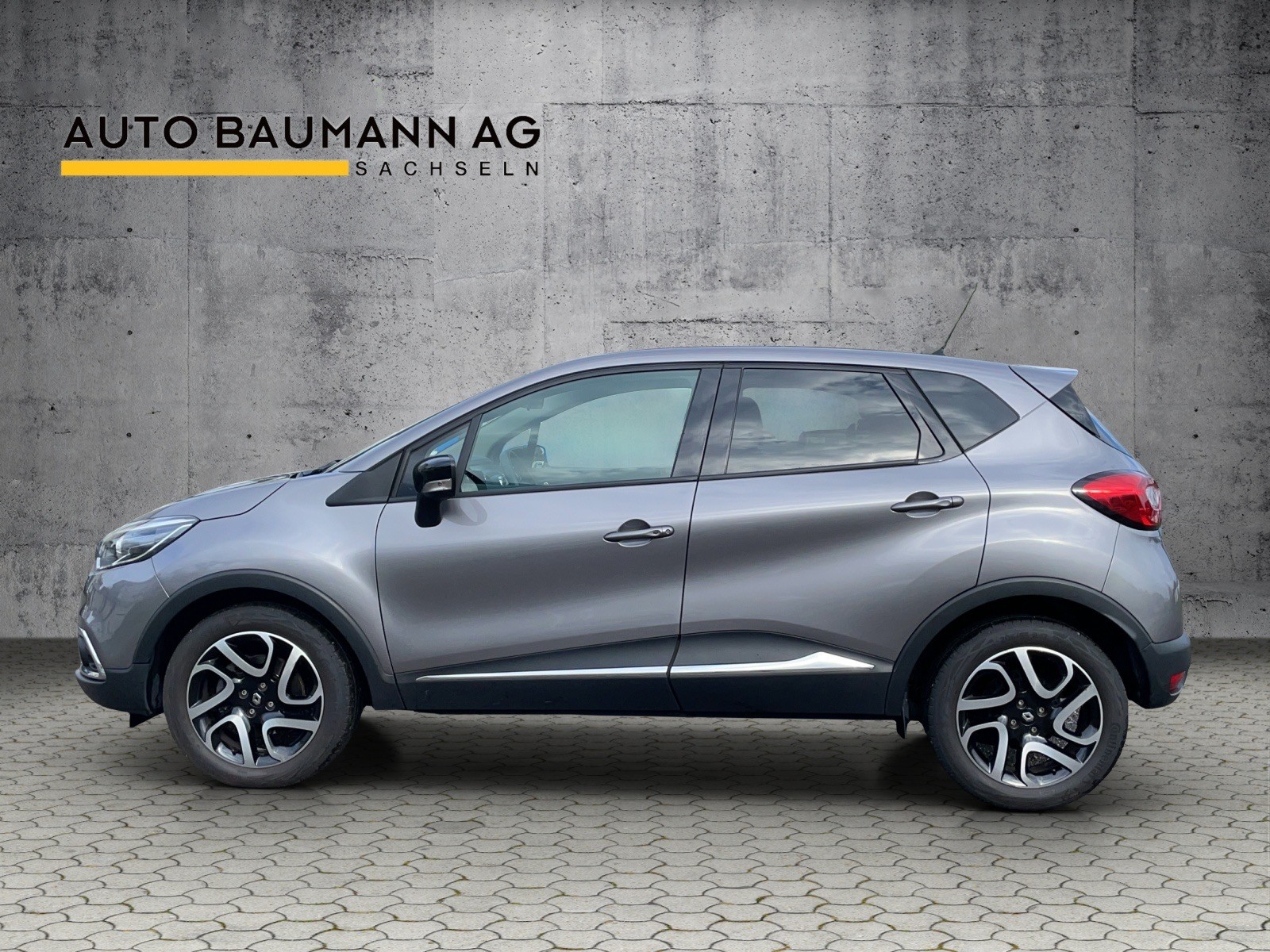 RENAULT Captur 1.2 T 16V Privilège EDC