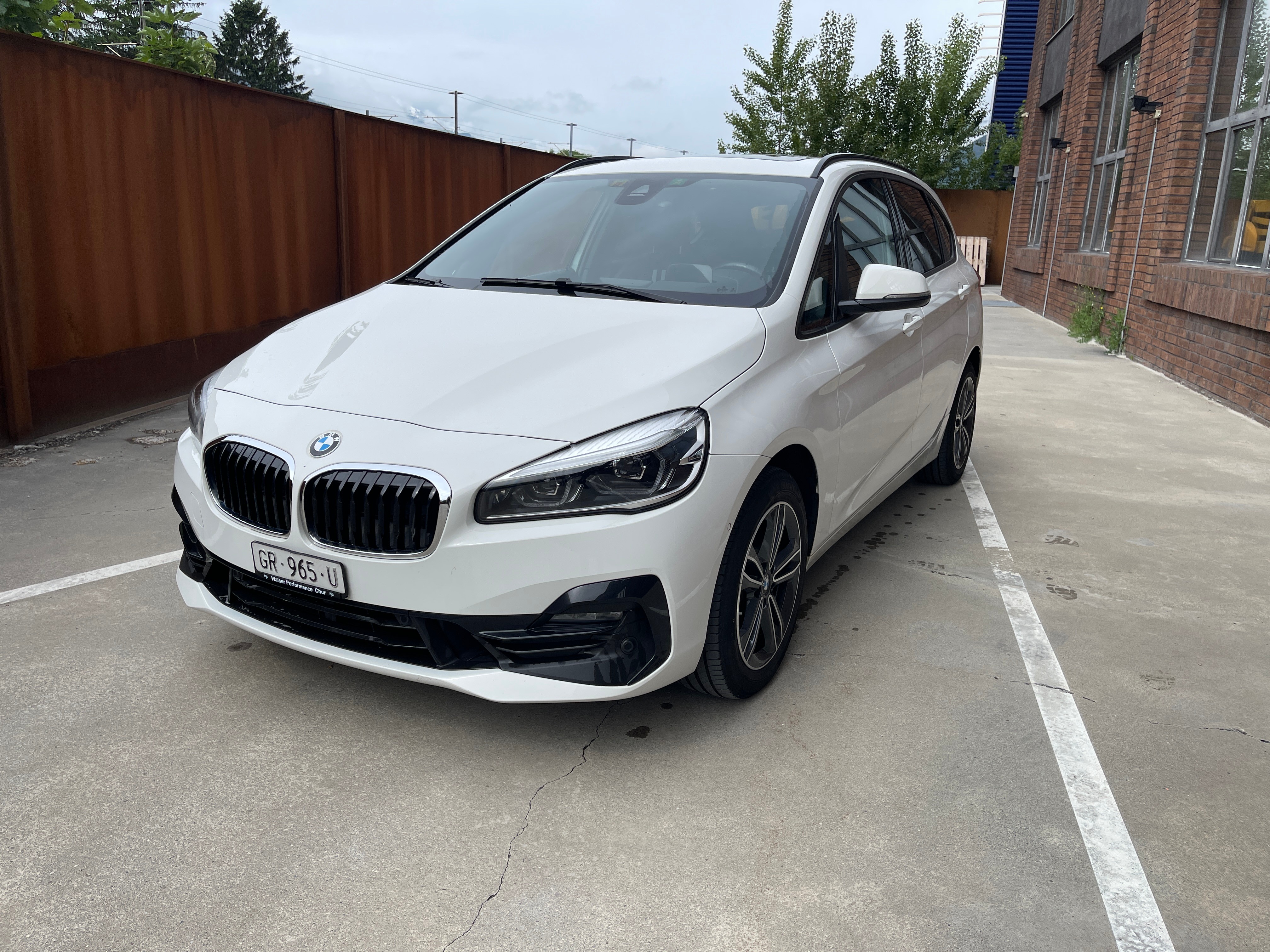 BMW 218d xDrive Active Tourer Steptronic Sport Line