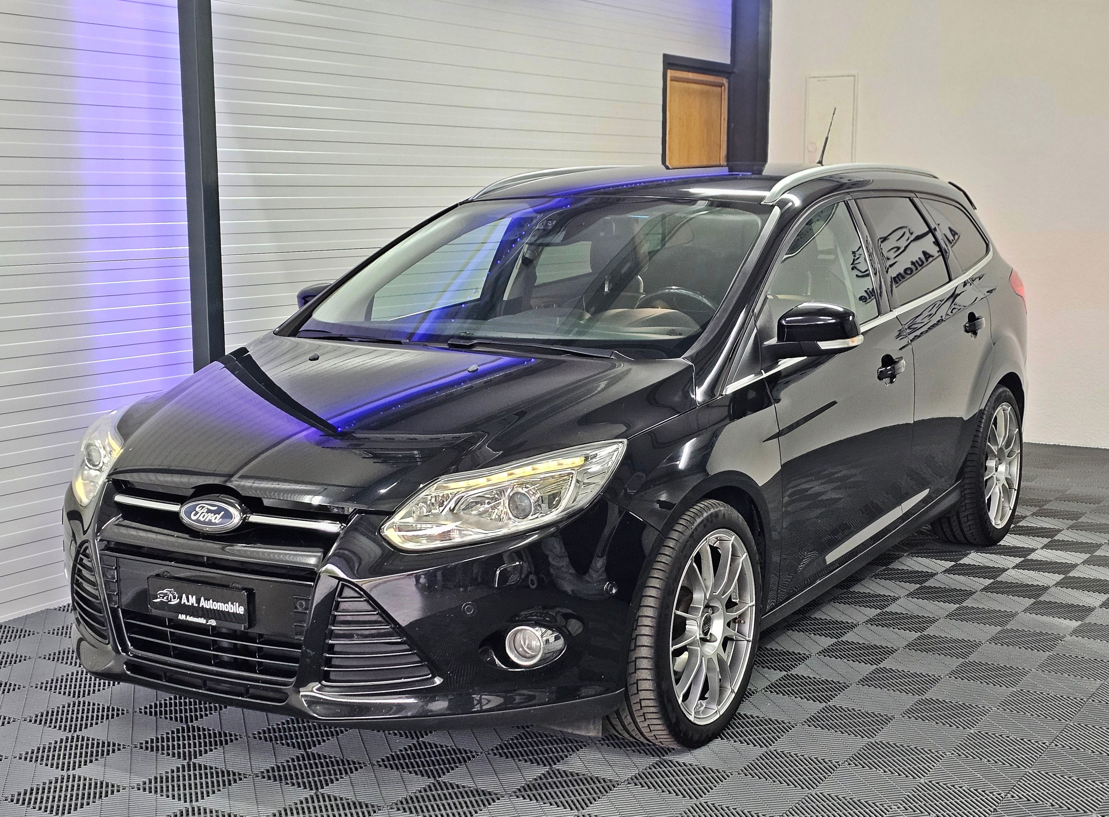 FORD Focus 1.6 SCTi Carving