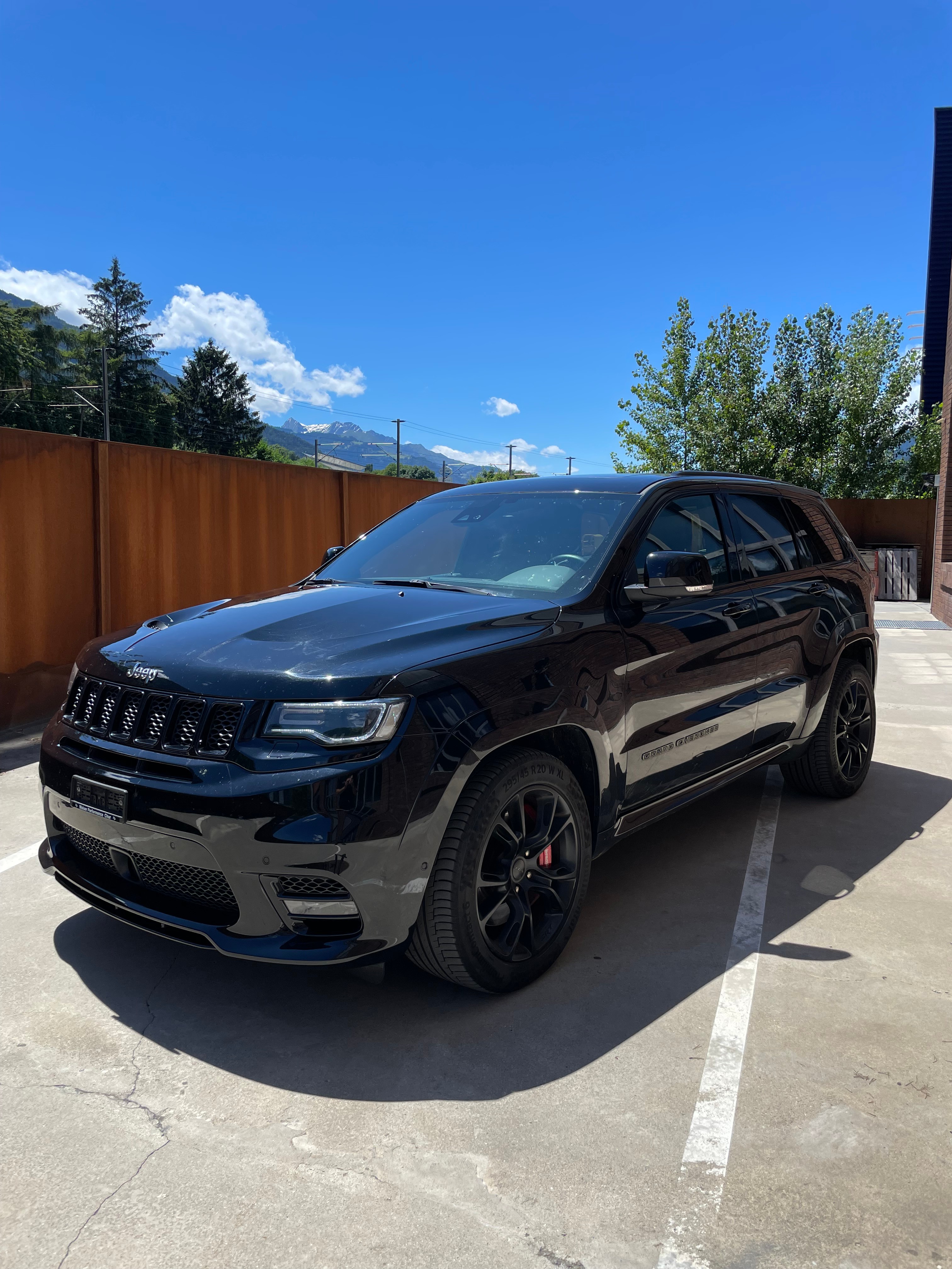 JEEP Grand Cherokee 6.4 V8 HEMI SRT8 Automatic