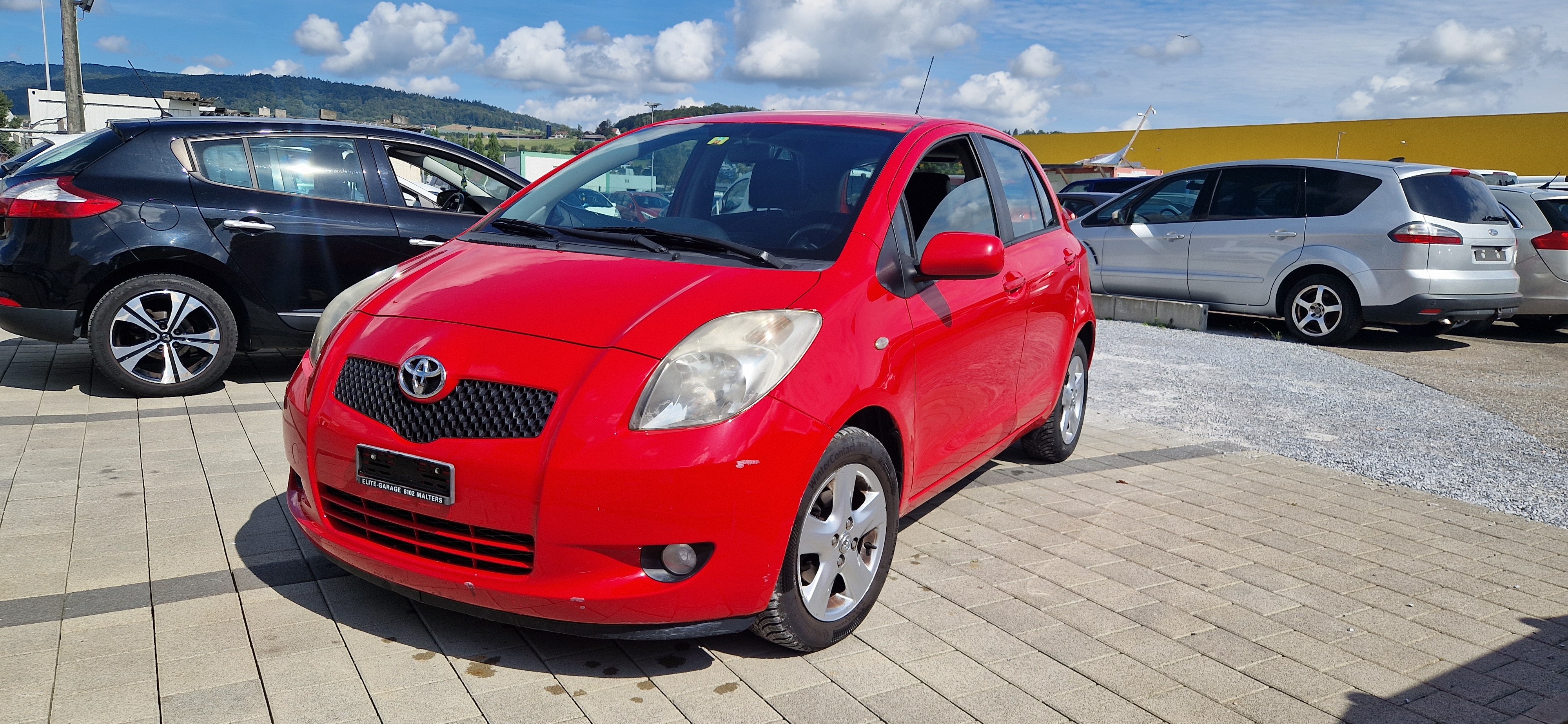 TOYOTA Yaris 1.3 Linea Luna