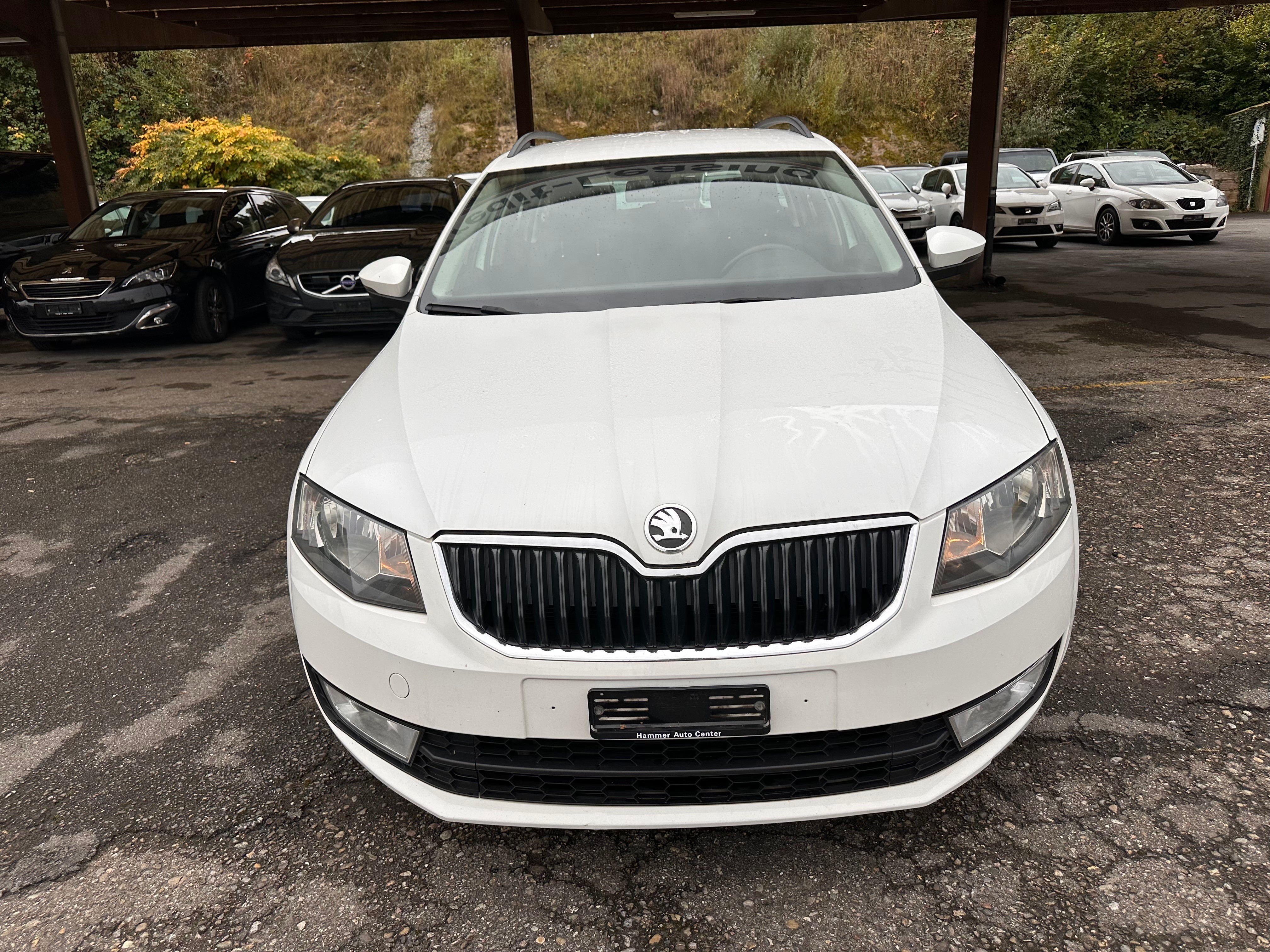 SKODA Octavia Combi 2.0 TDI Elegance DSG