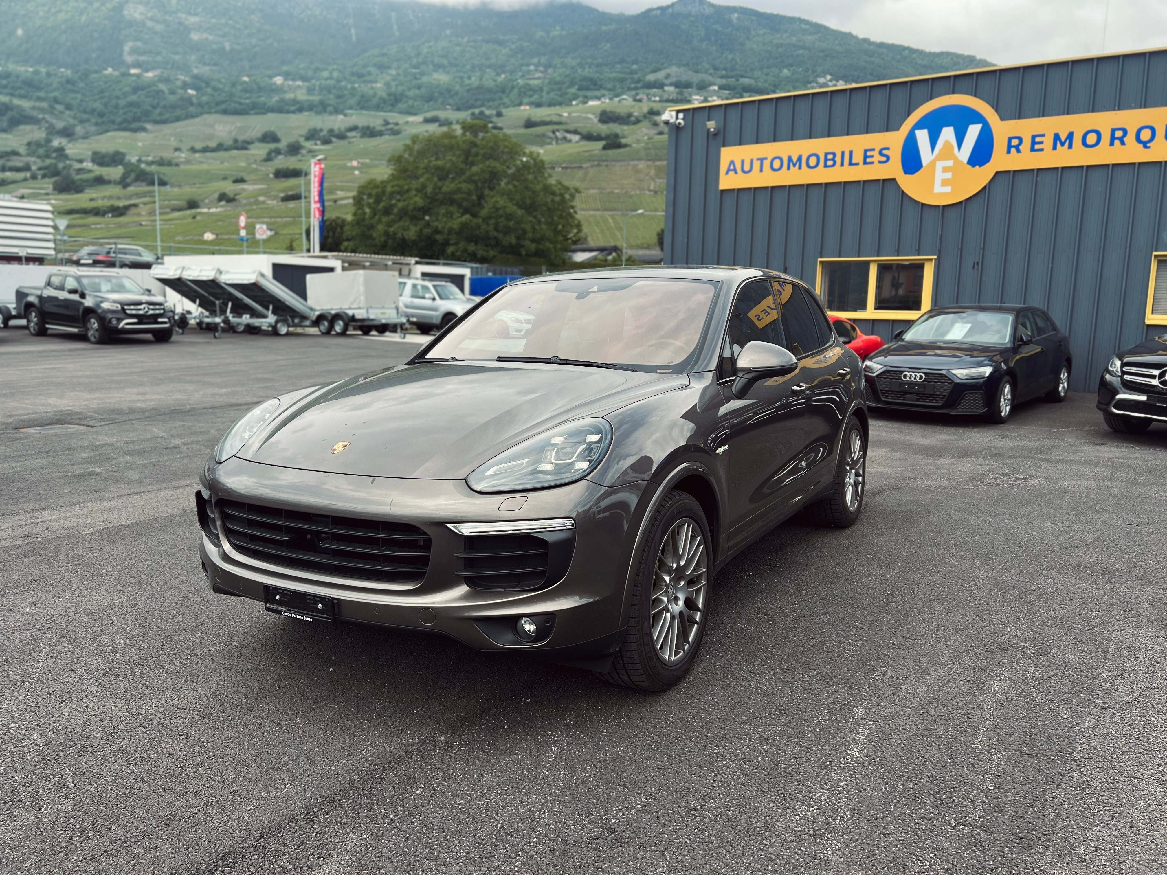 PORSCHE Cayenne S E-Hybrid