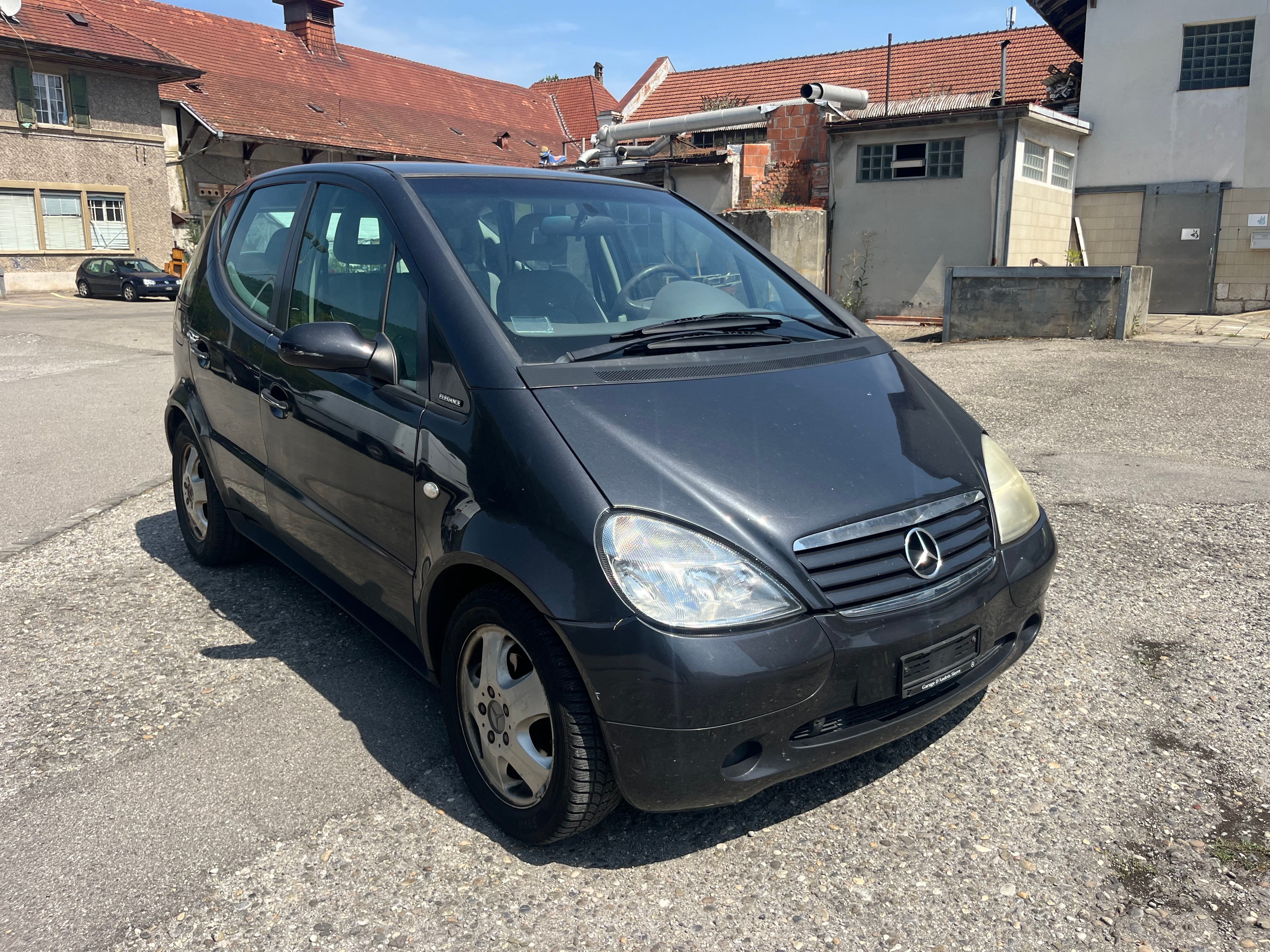 MERCEDES-BENZ A 160 Elégance