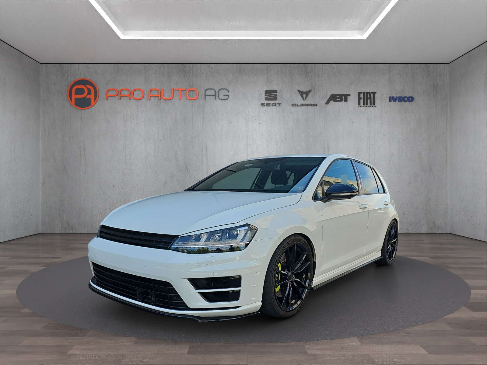 VW Golf 2.0 TSI R 4Motion DSG