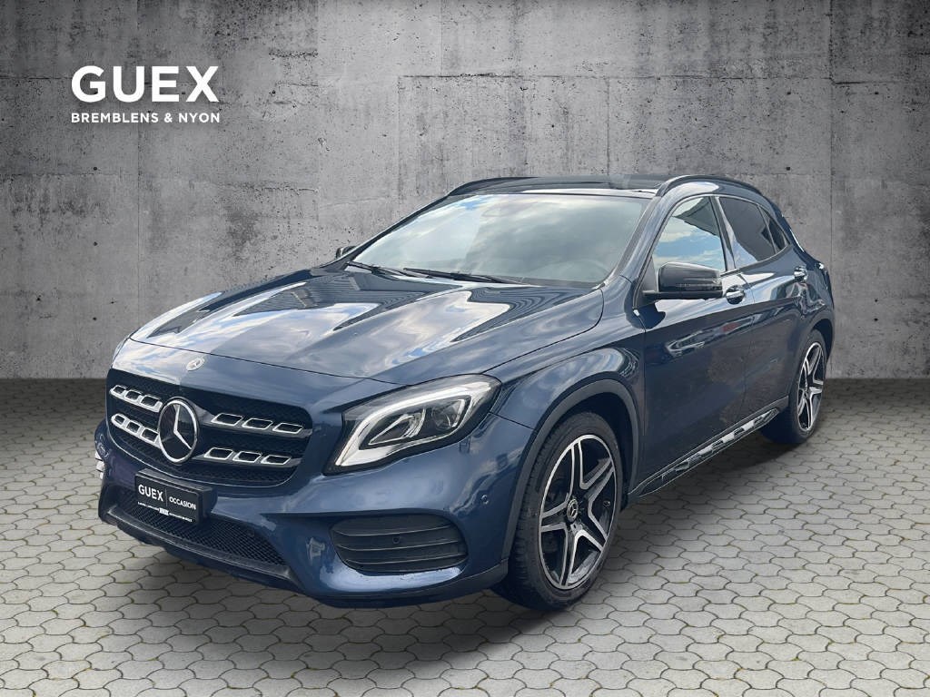 MERCEDES-BENZ GLA 250 Swiss Star AMG Line 4m