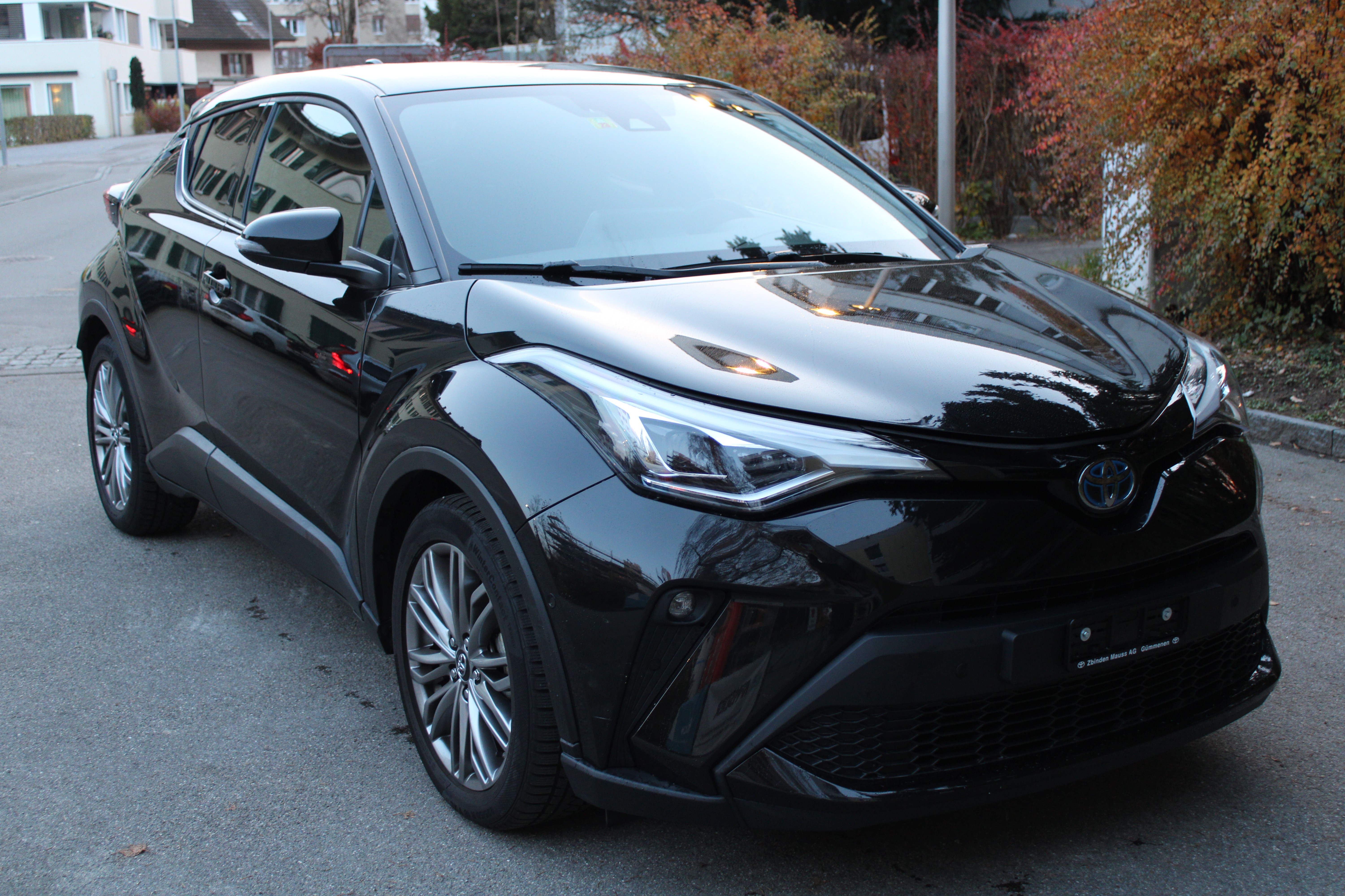 TOYOTA C-HR 2.0 HSD CVT Premium