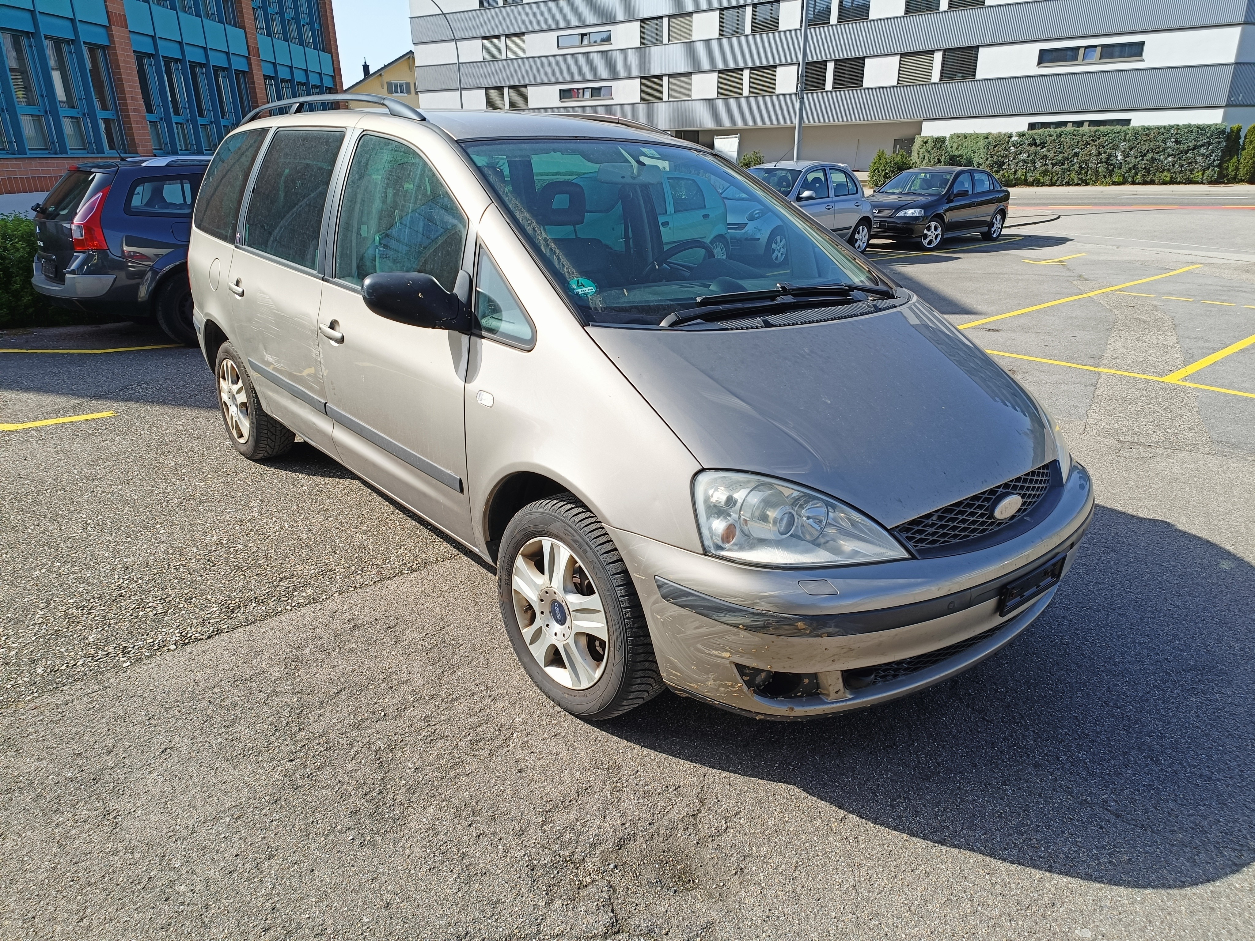 FORD Galaxy 2.8i 24V Ghia