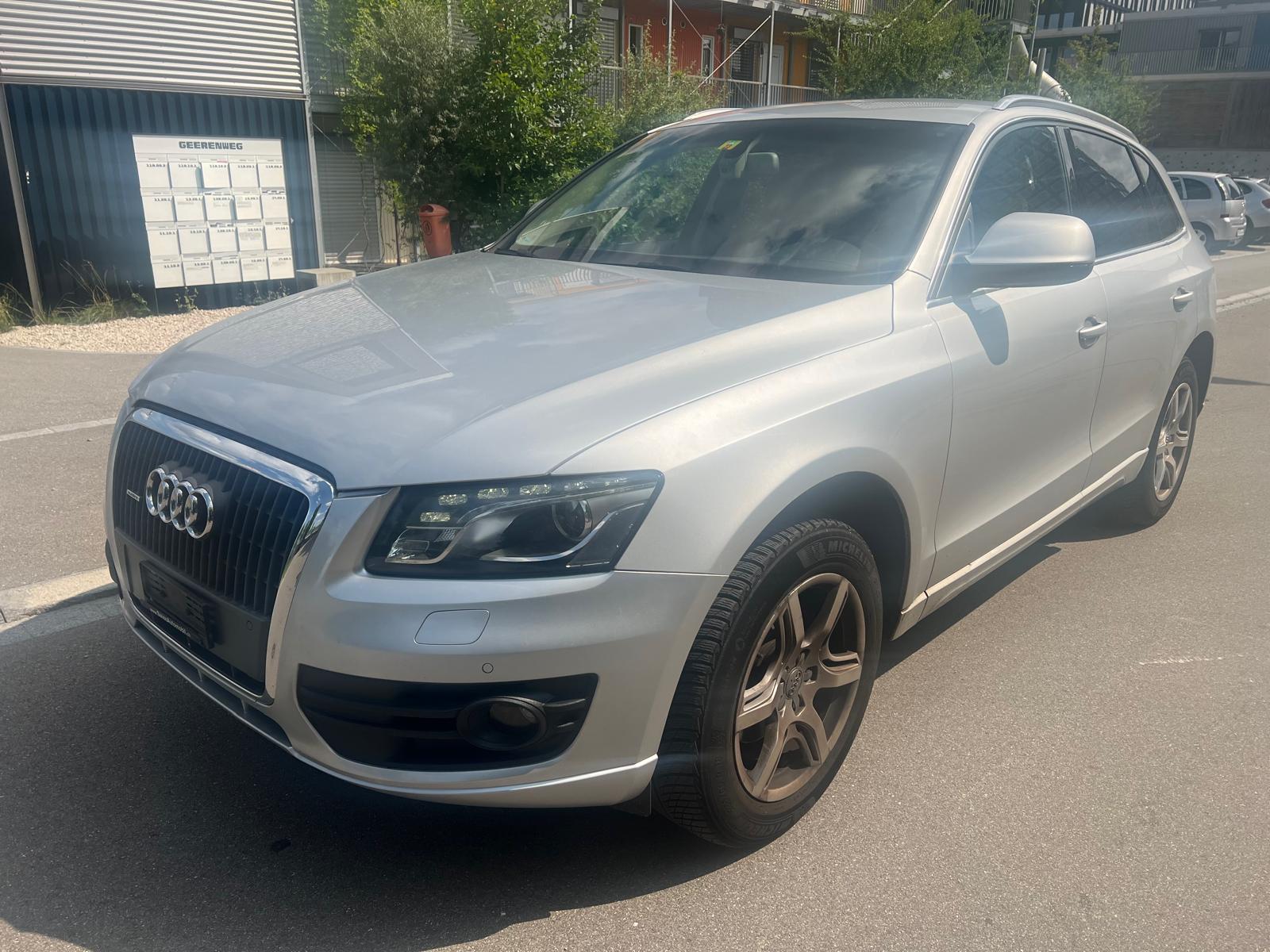 AUDI Q5 2.0 TFSI quattro S-tronic