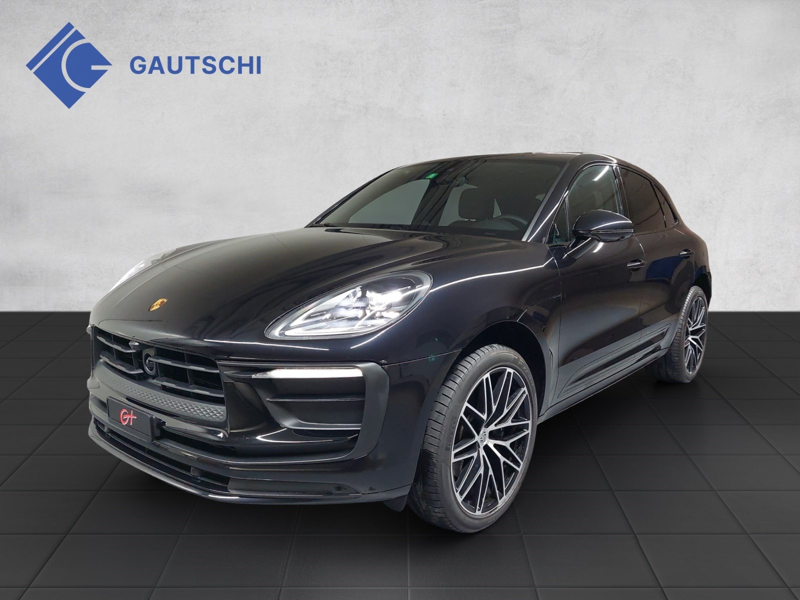 PORSCHE Macan PDK