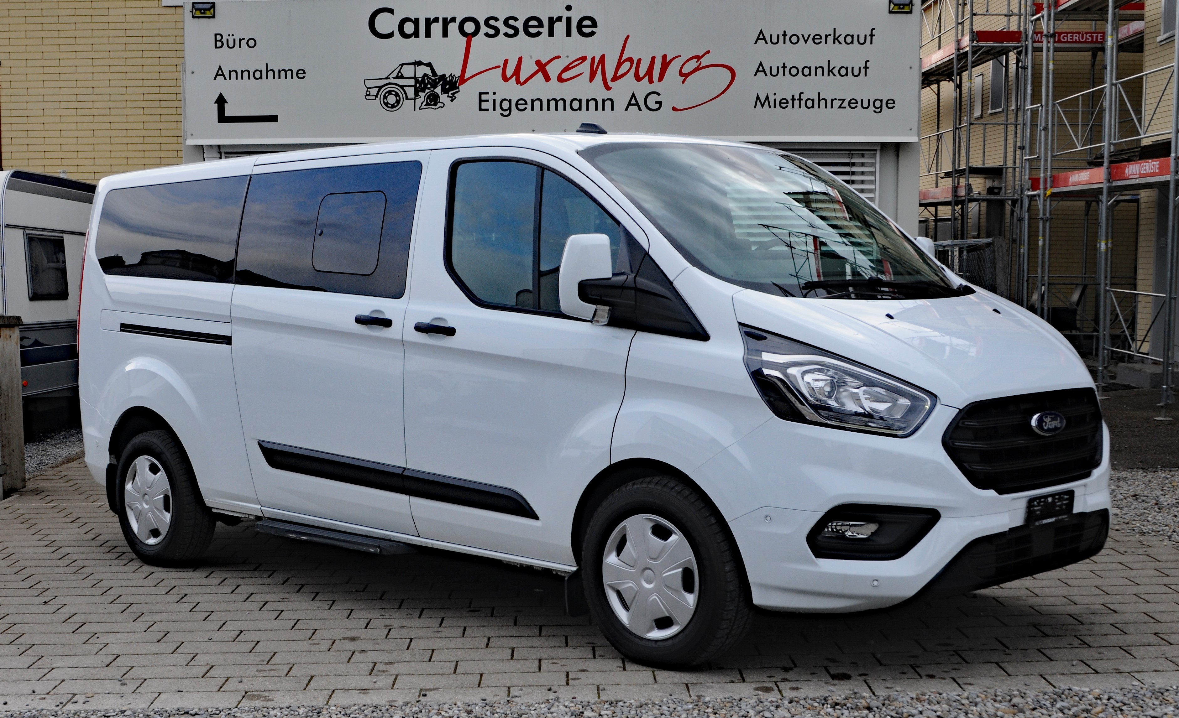 FORD Transit Custom 320 L2H1 Trend A