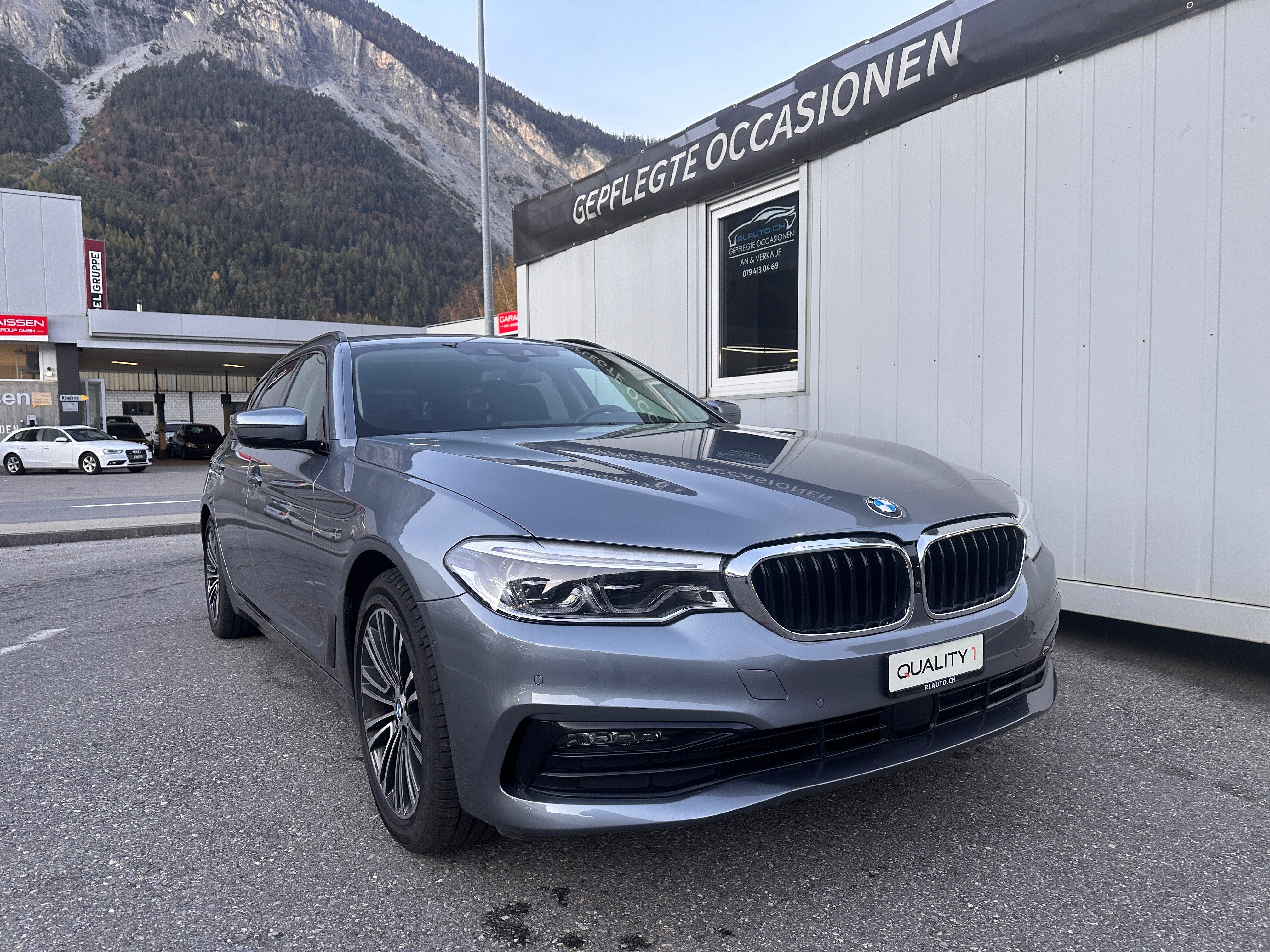 BMW 520d xDrive Touring Sport Line Steptronic