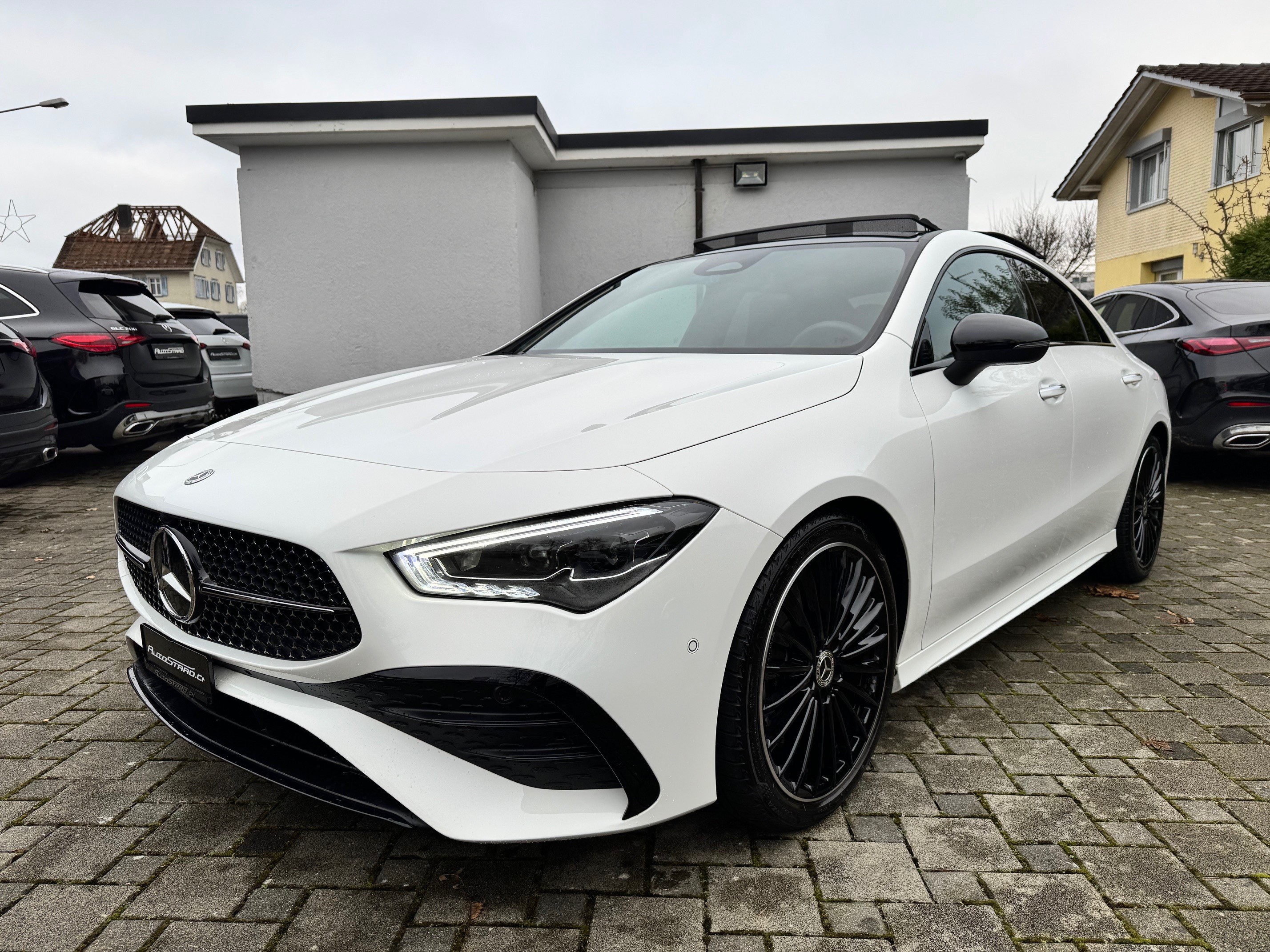 MERCEDES-BENZ CLA 250 4Matic AMG Line 8G-DCT