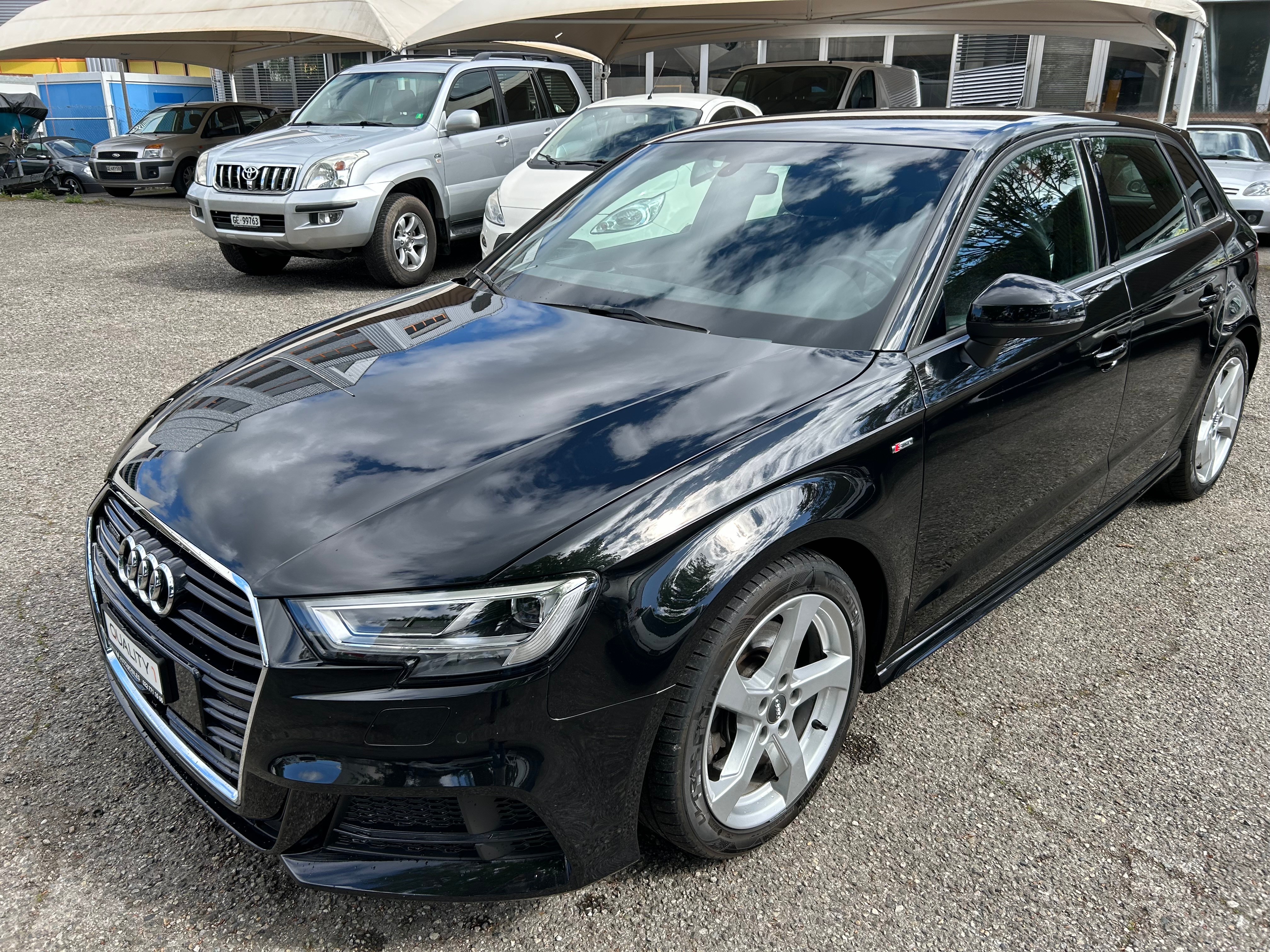 AUDI A3 Sportback 40 TDI Sport Quattro S-Line