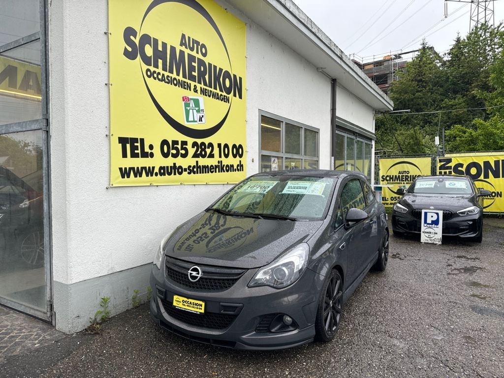 OPEL Corsa 1.6 Turbo OPC Nürburgring Edition