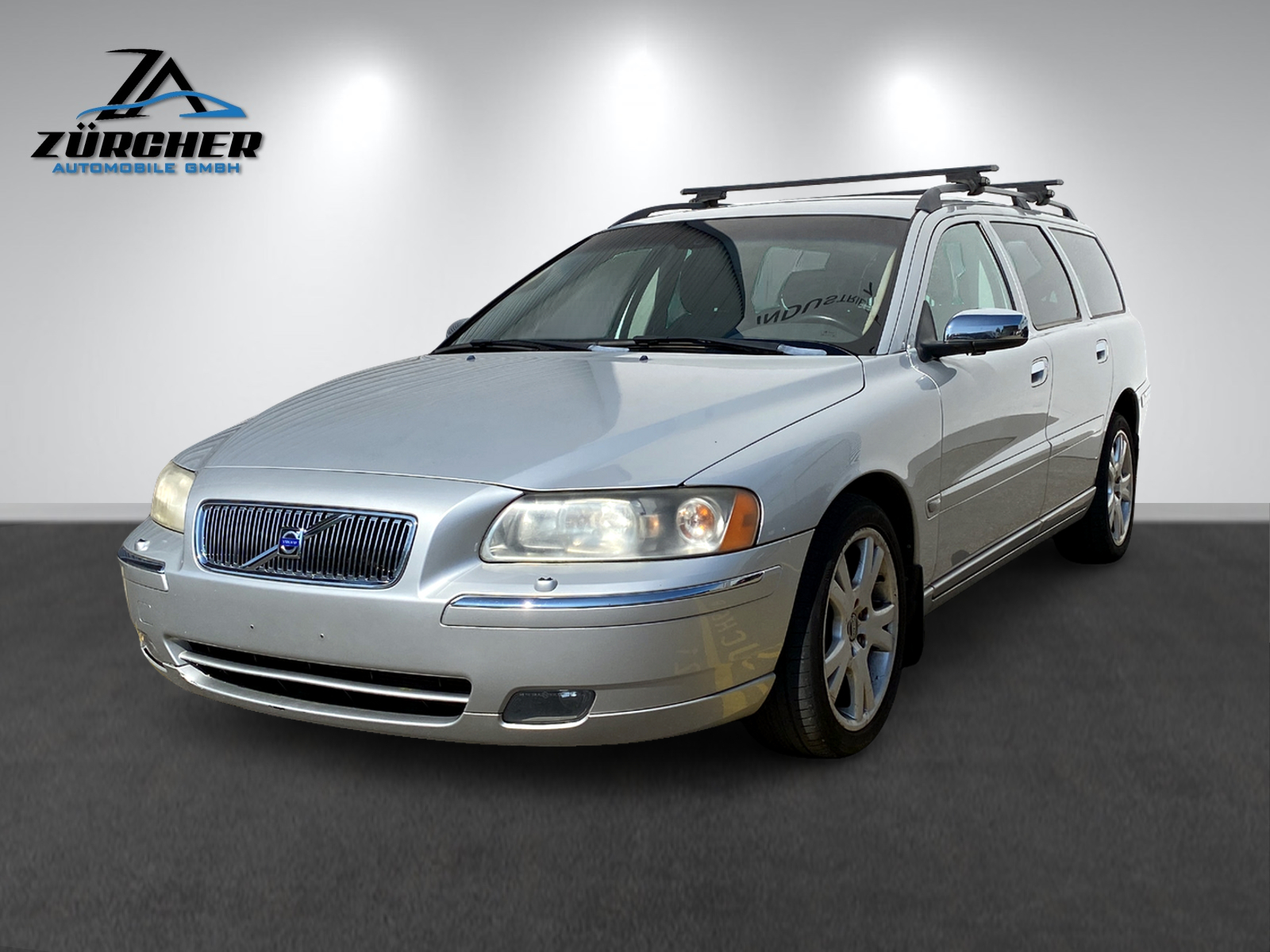 VOLVO V70 D5 AWD Momentum