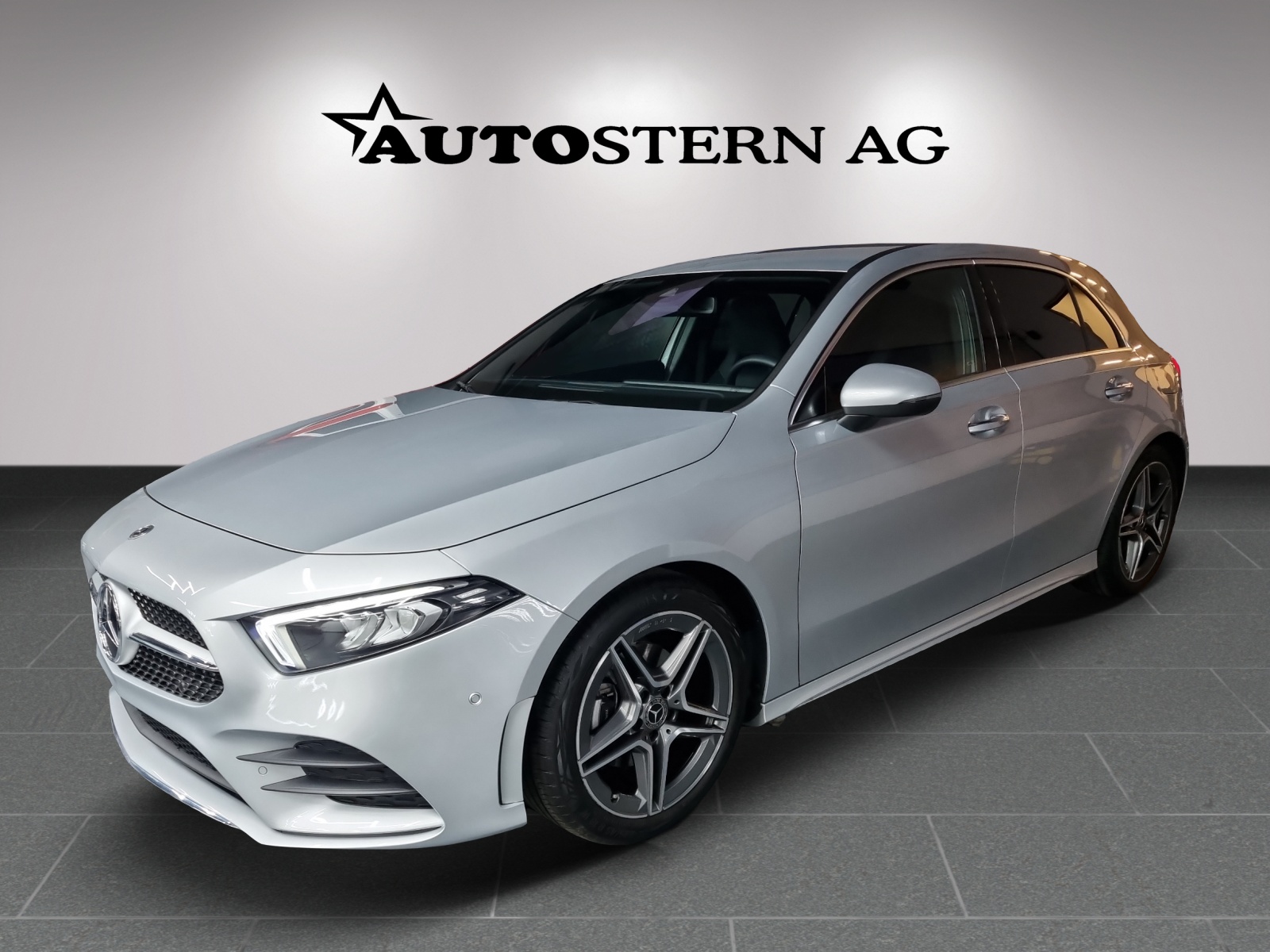 MERCEDES-BENZ A 200 AMG Line 7G-DCT