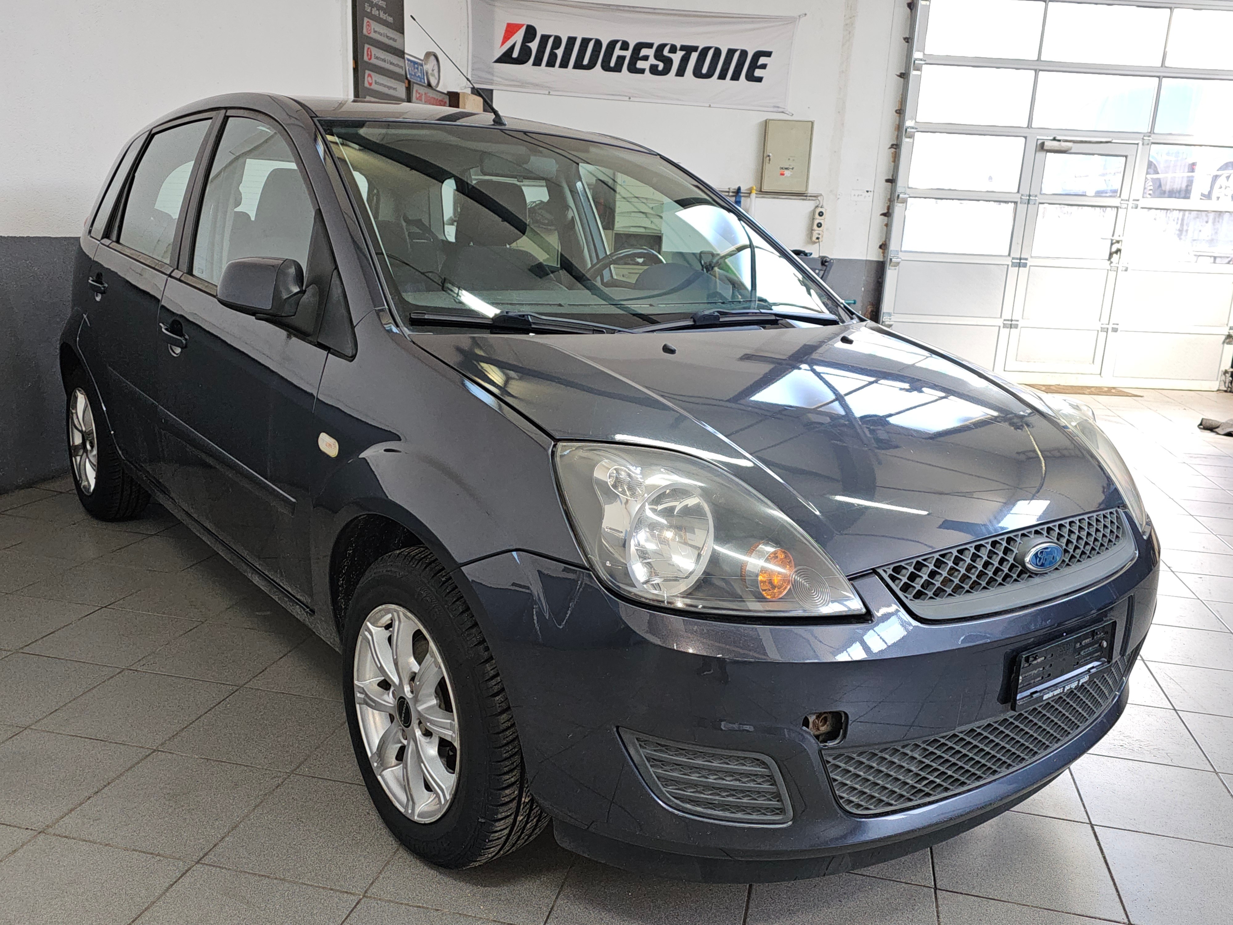 FORD Fiesta 1.4 16V Ambiente