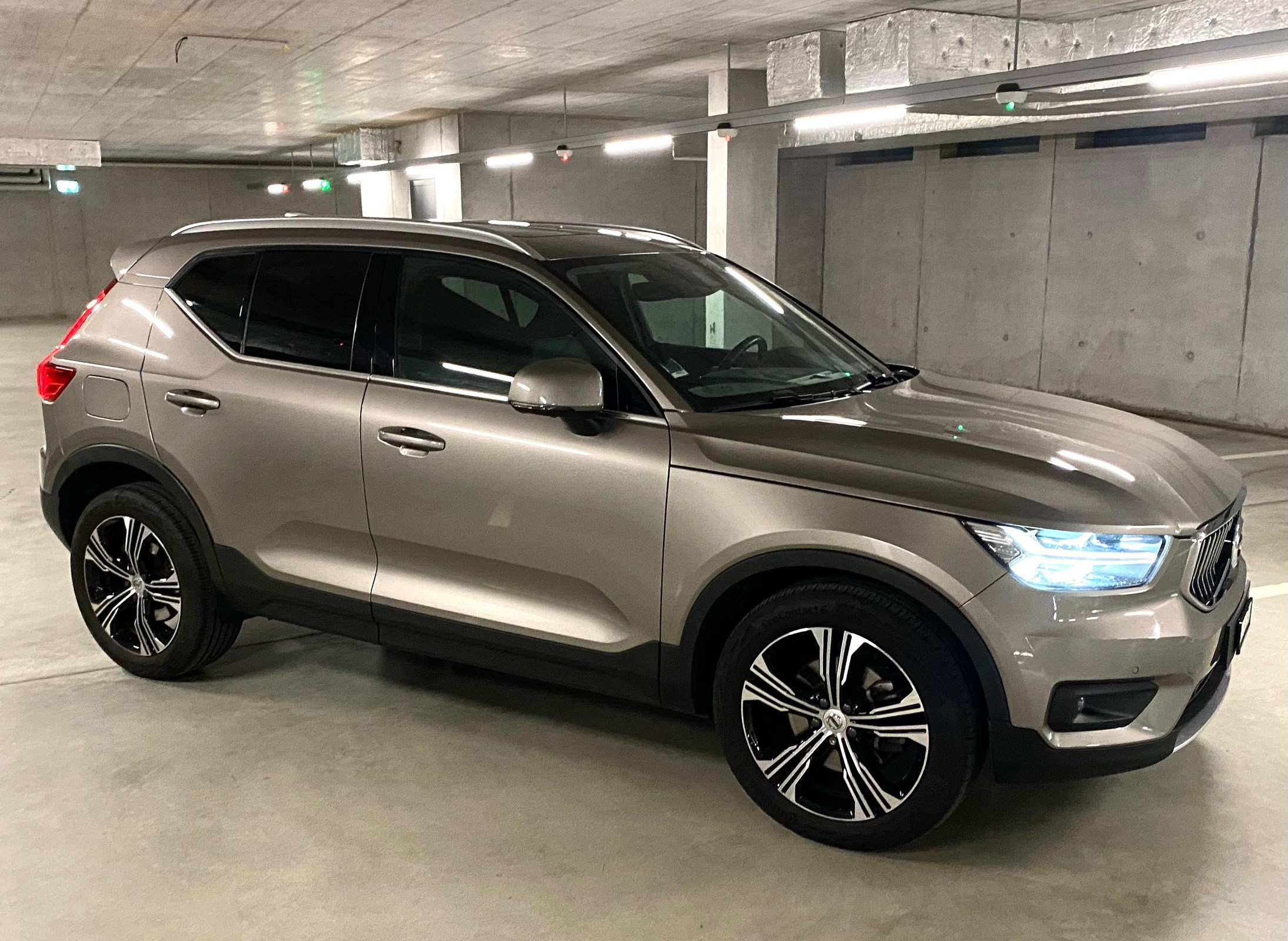 VOLVO XC40 B4 Benzin Mild Hybrid Inscription Geartronic