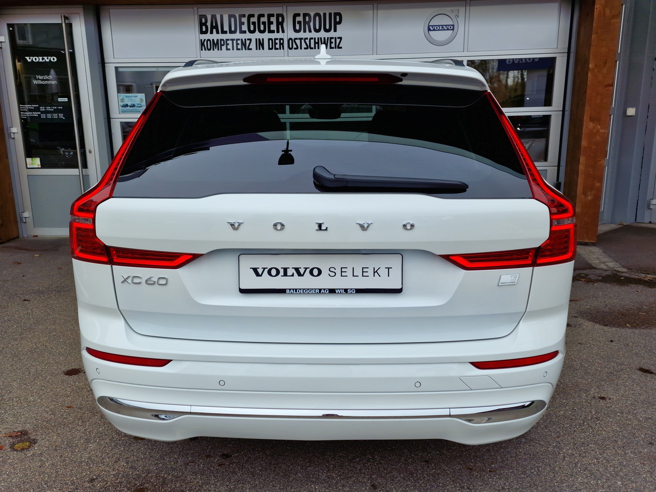 VOLVO XC60 2.0 T8 TE Inscription eAWD