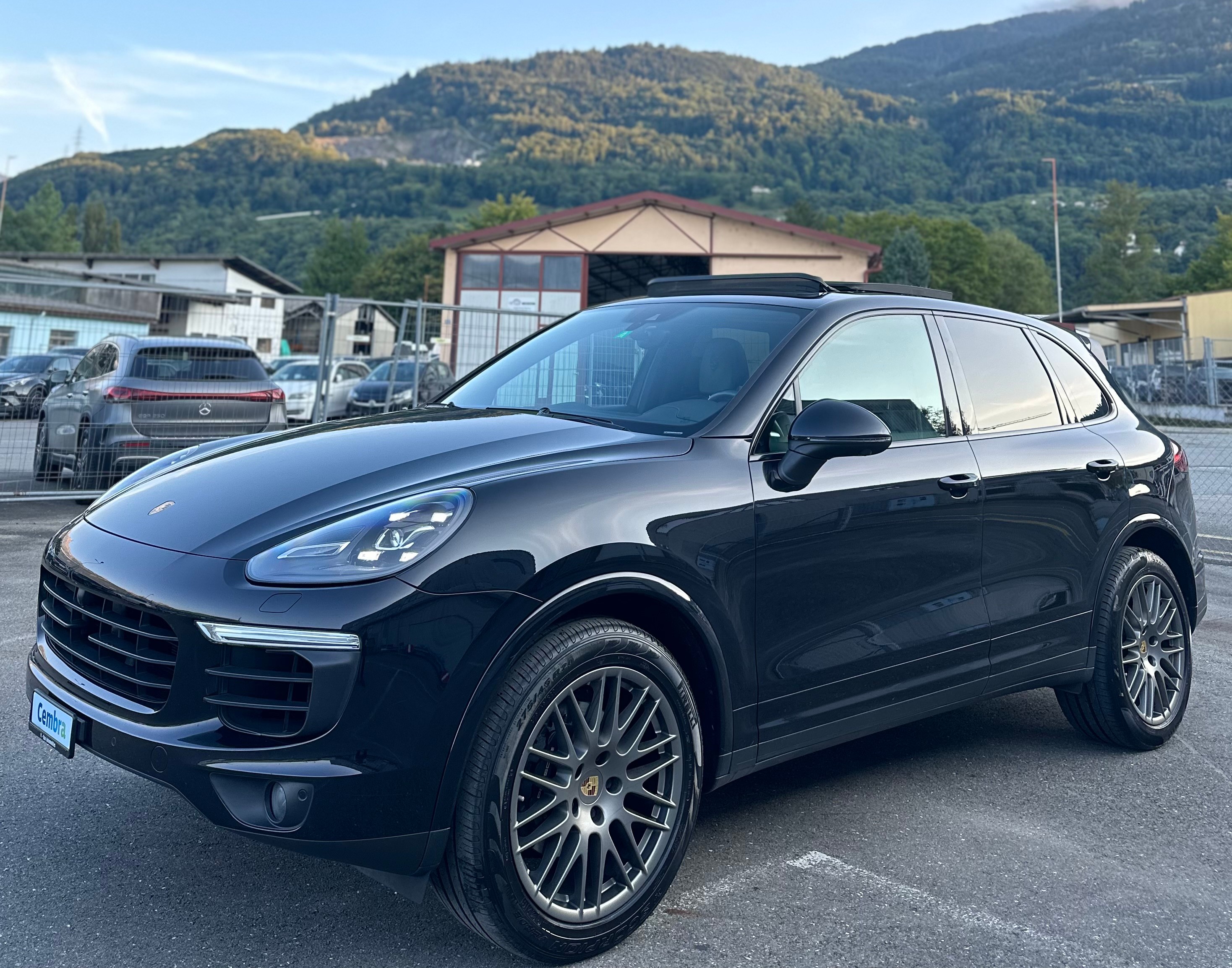 PORSCHE Cayenne Diesel Platinum Edition