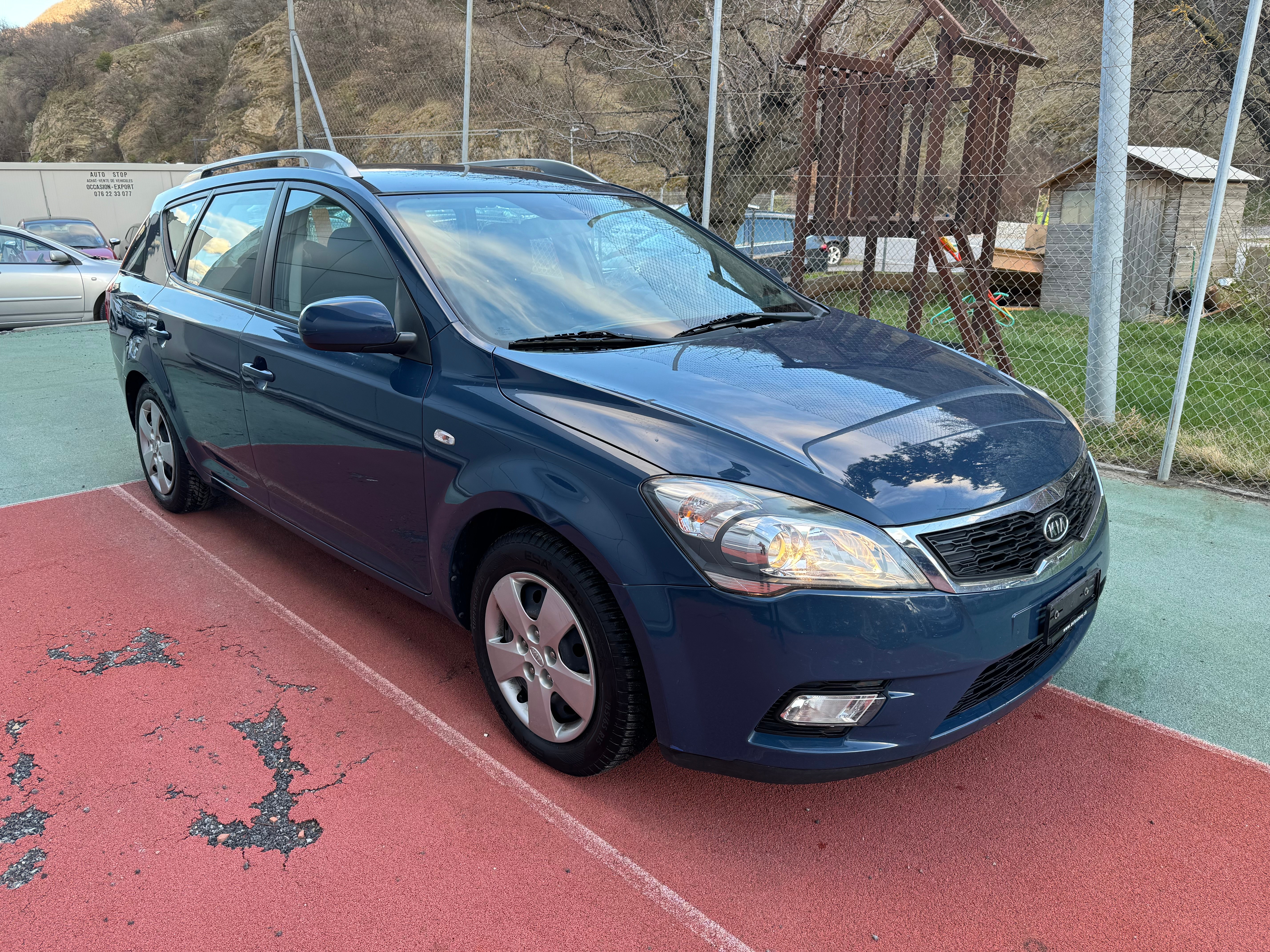 KIA Ceed Sporty Wagon 1.4 16V _seven