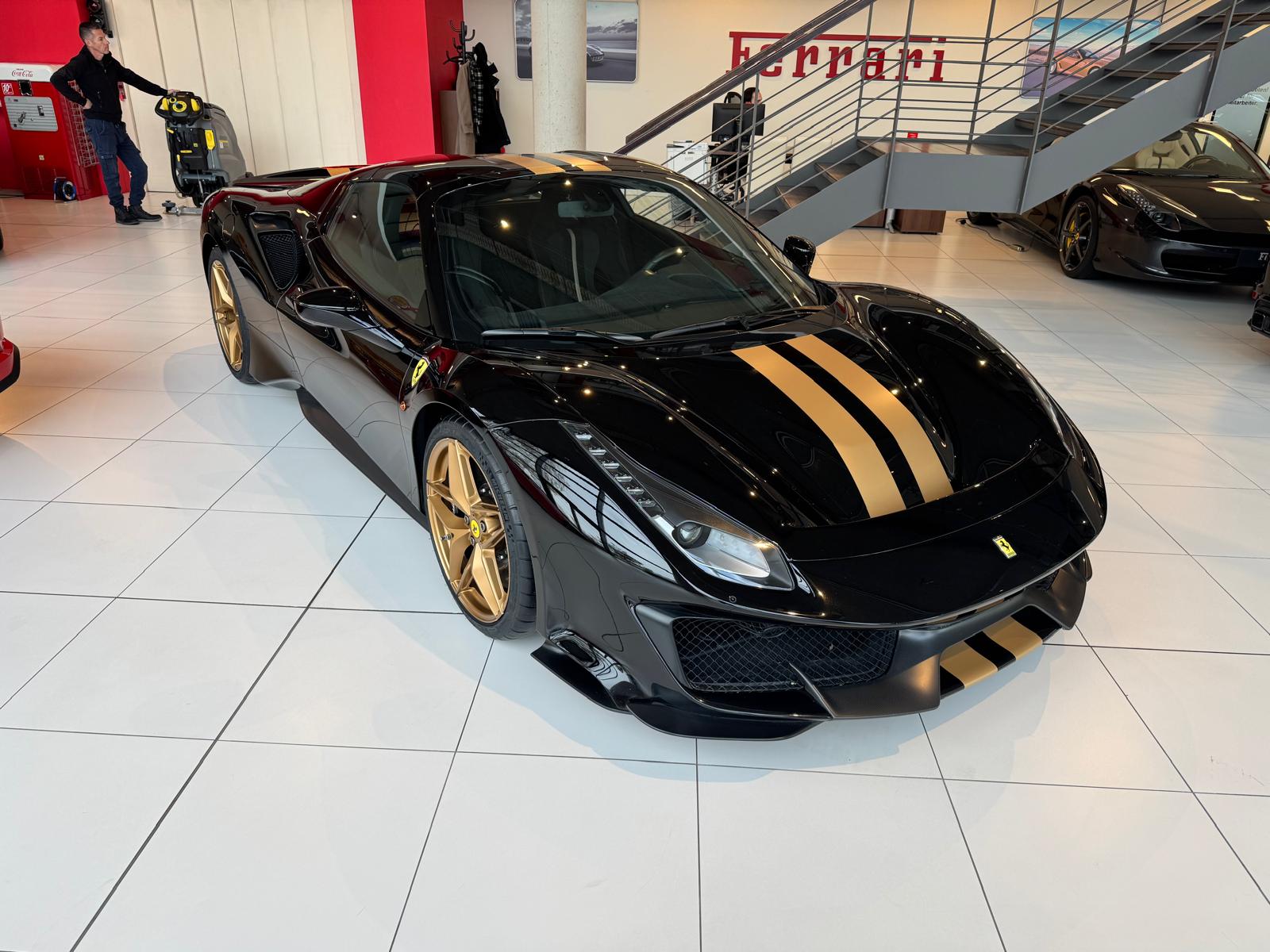 FERRARI 488 Pista Spider 3.9 V8