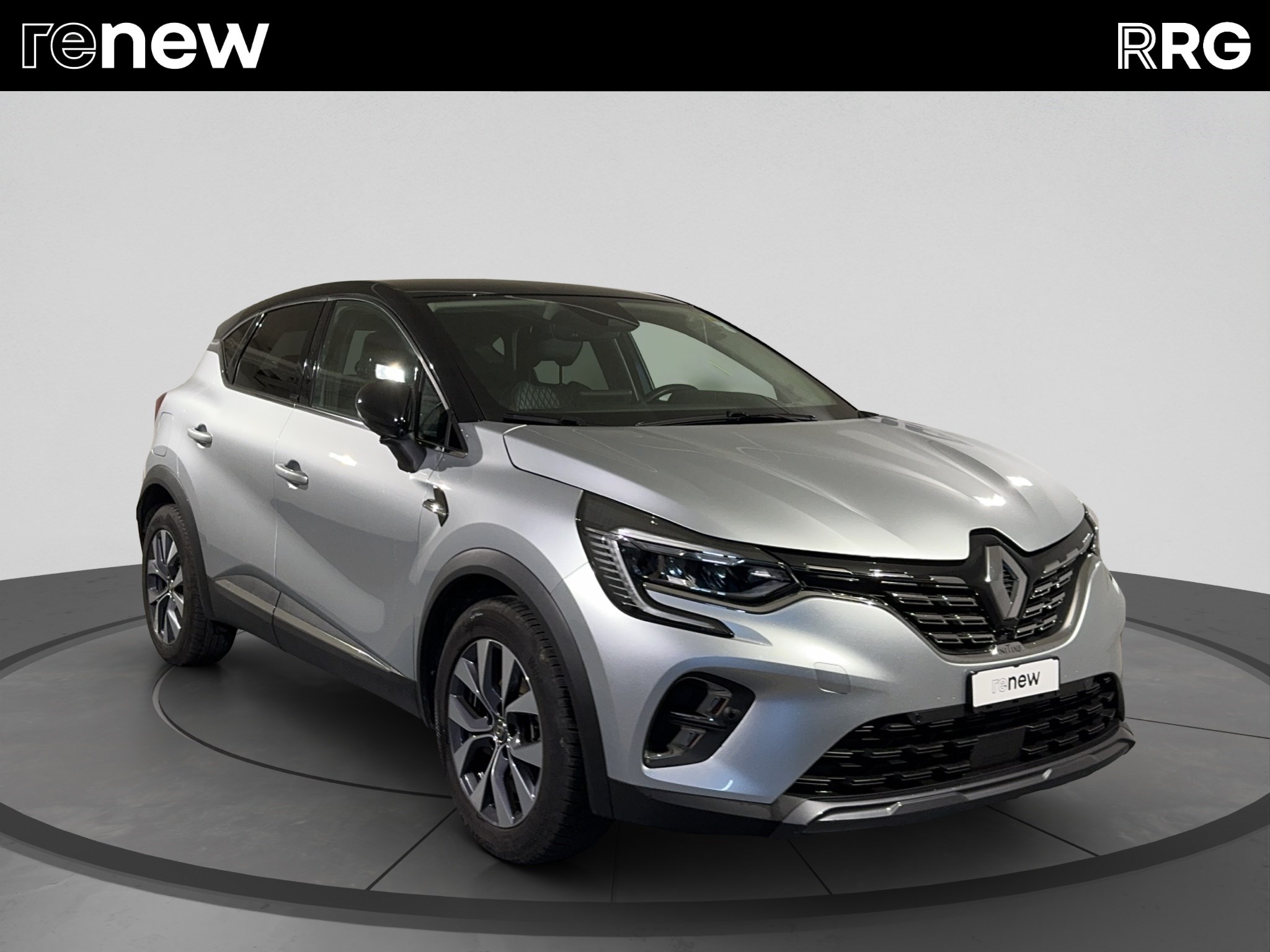 RENAULT Captur 1.6 E-Tech Initiale Paris DHT