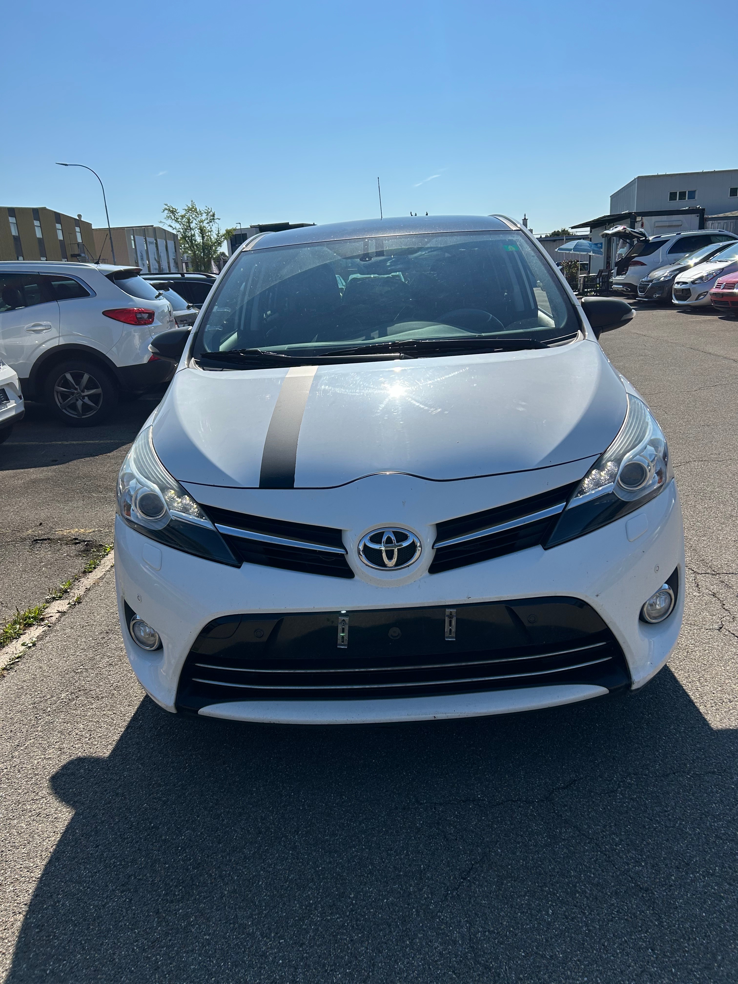 TOYOTA VERSO