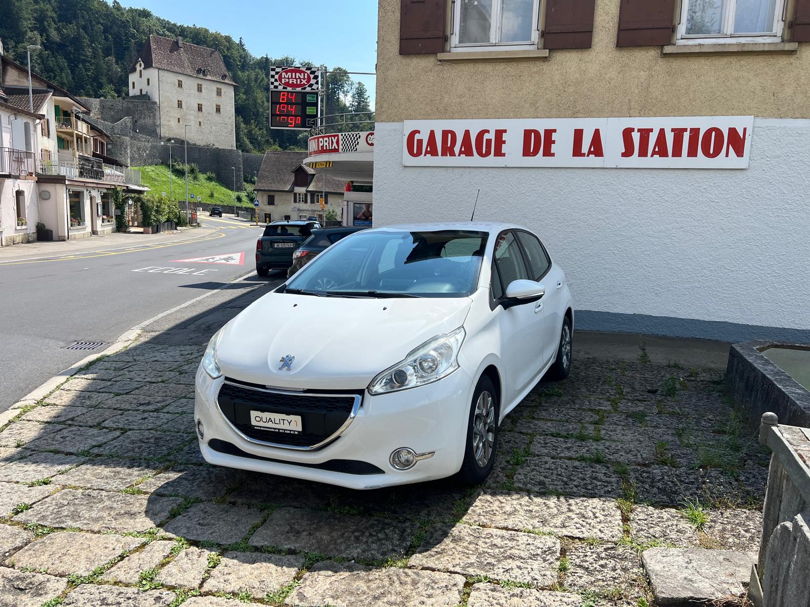 PEUGEOT 208 1.2 VTI Access