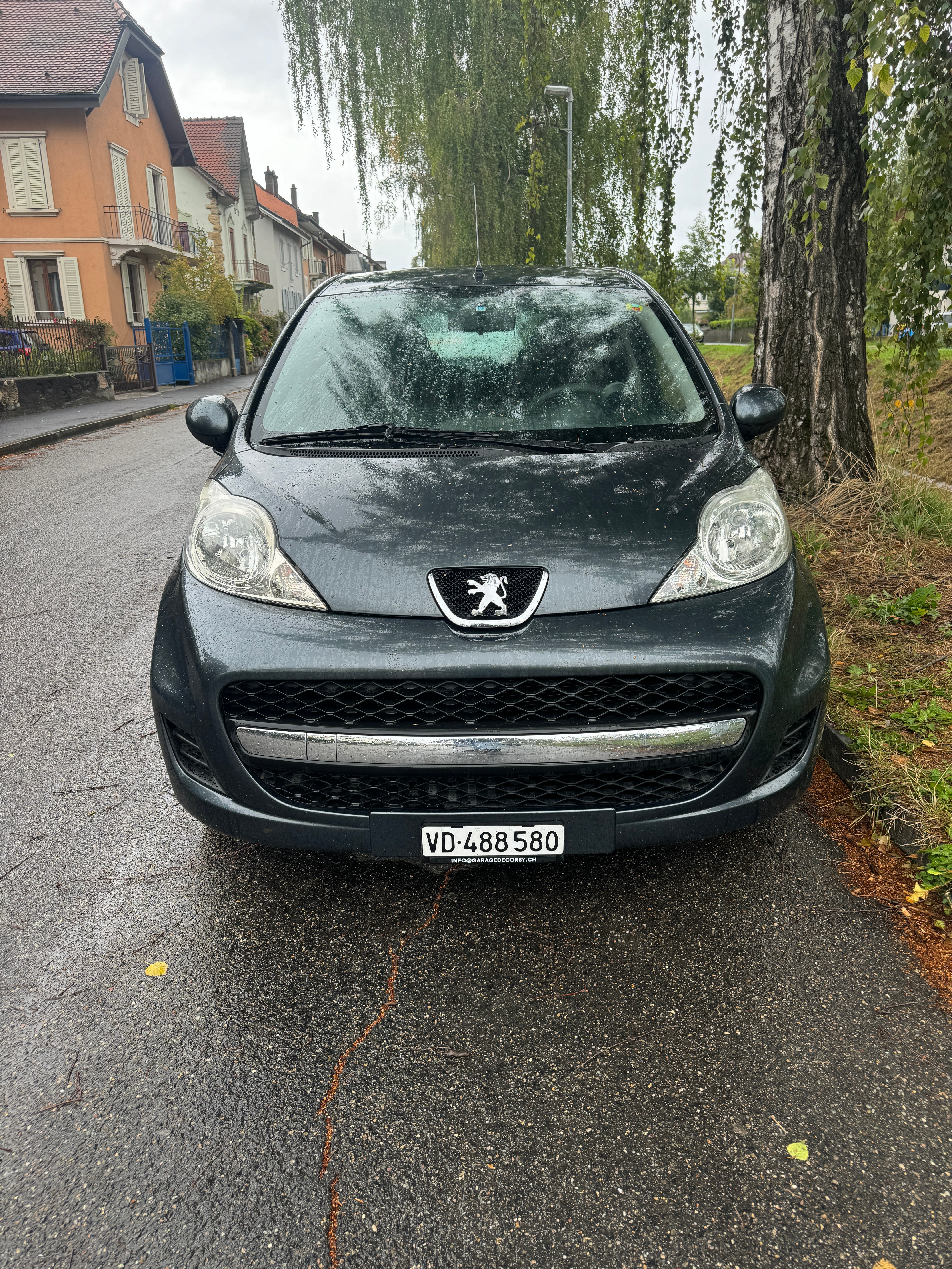 PEUGEOT 107 1.0 Swiss Edition