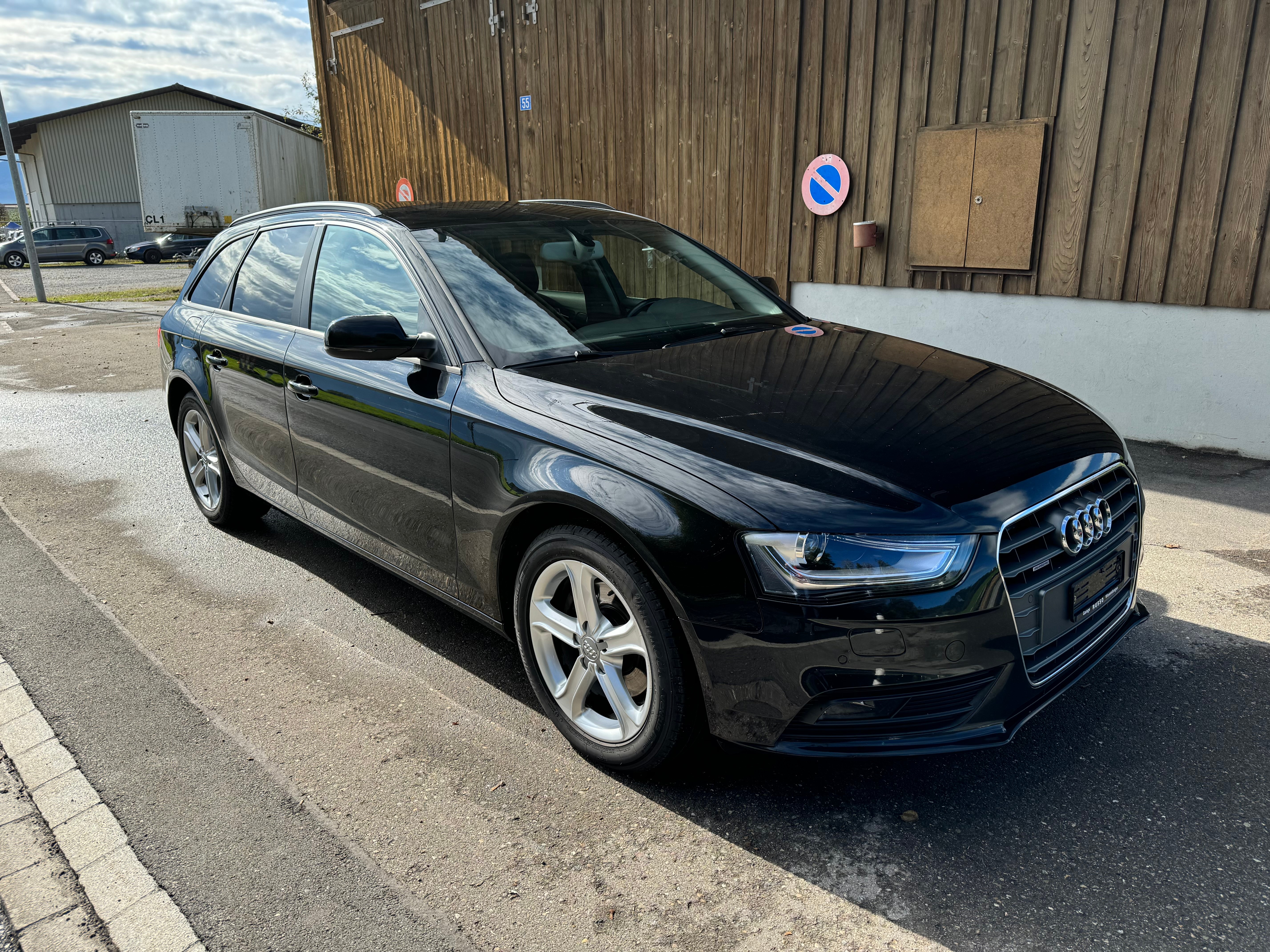 AUDI A4 Avant 2.0 TDI quattro S-tronic