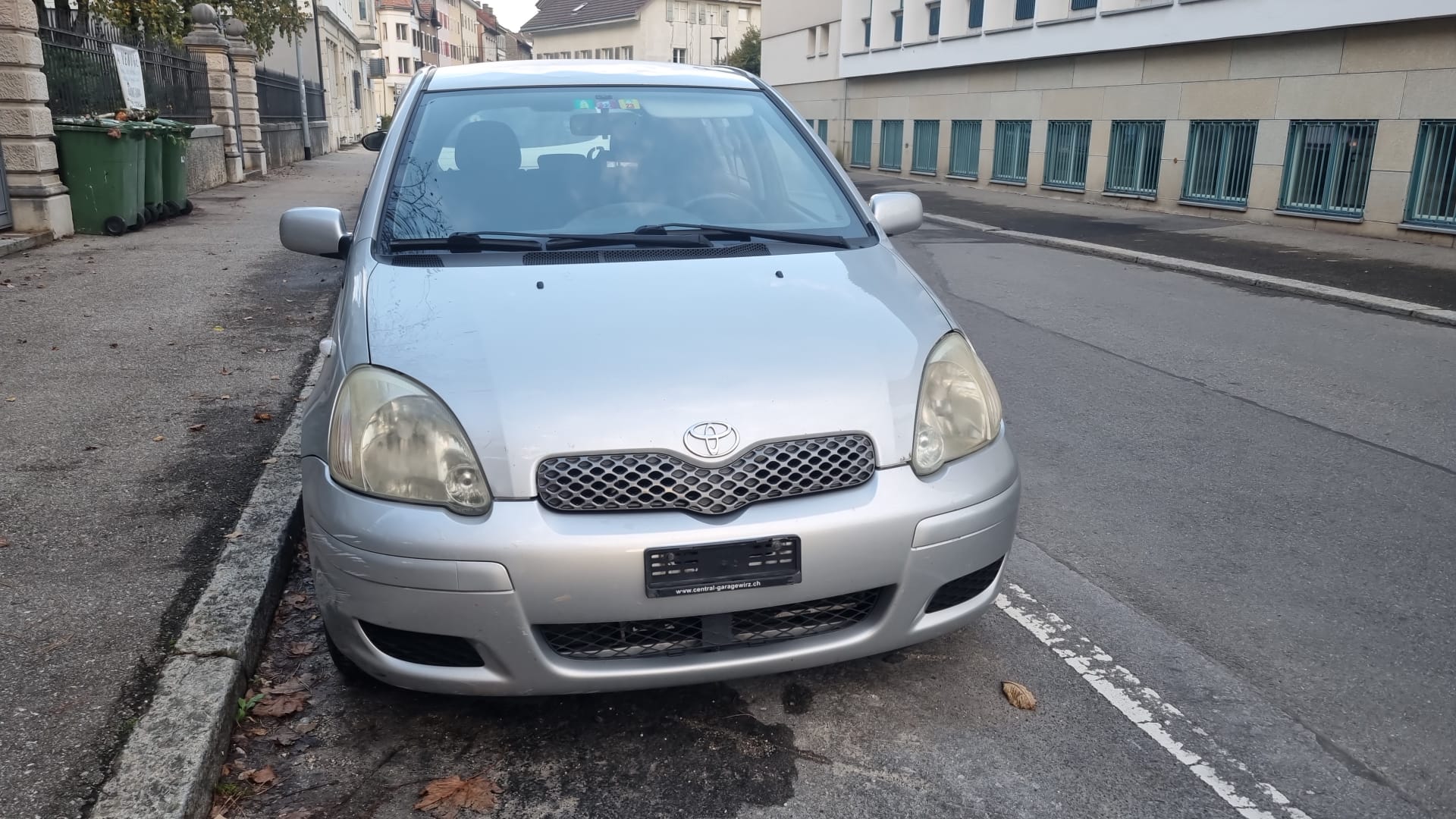 TOYOTA Yaris 1.3 Linea Luna