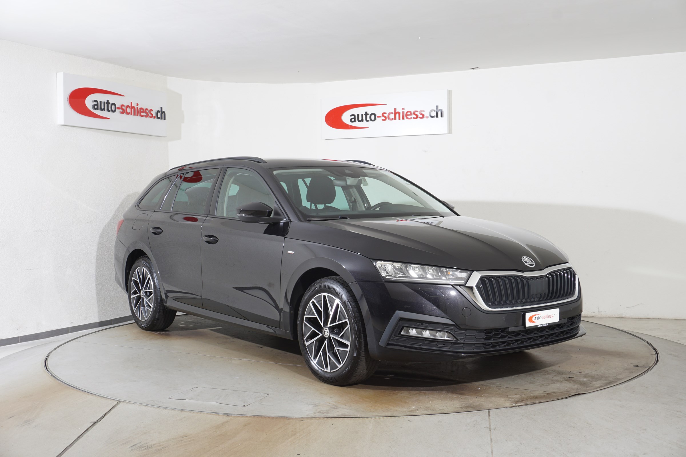 SKODA OCTAVIA Combi 1.5 TSI ACT e-TEC Clever