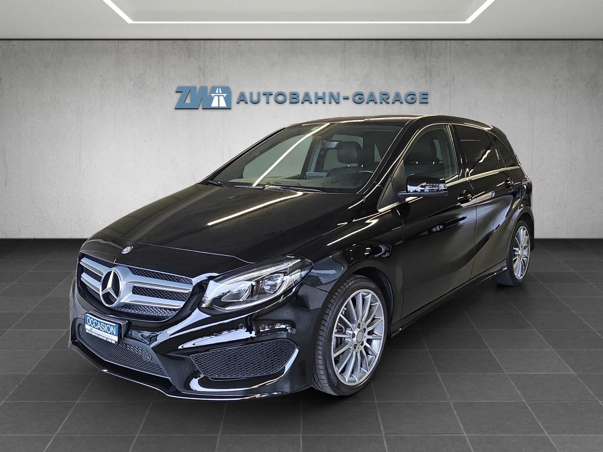 MERCEDES-BENZ B 200 AMG Line 7G-DCT