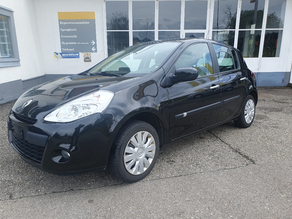 RENAULT Clio 1.2 16V Expression