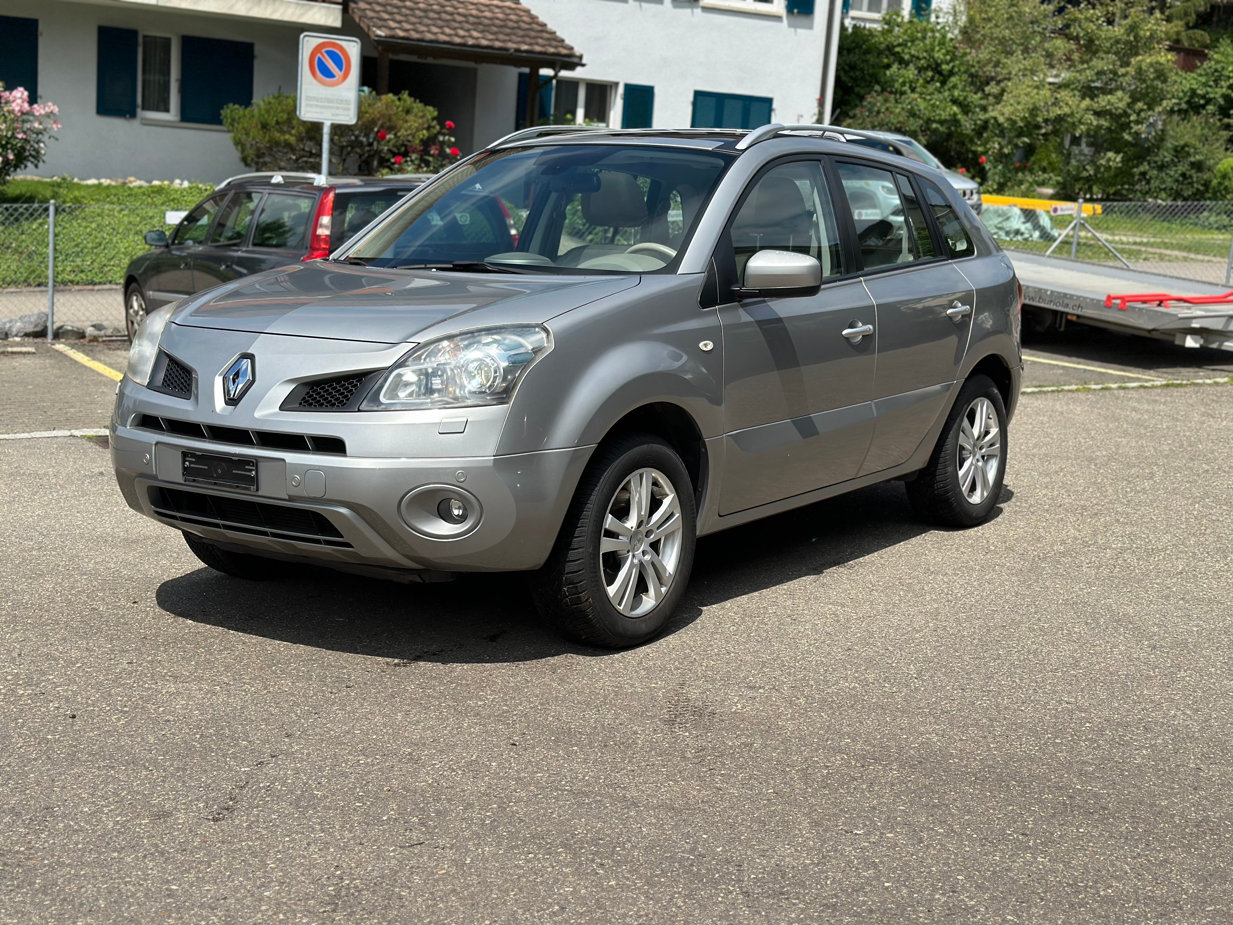 RENAULT Koleos 2.5 Dynamique Luxe 4x4