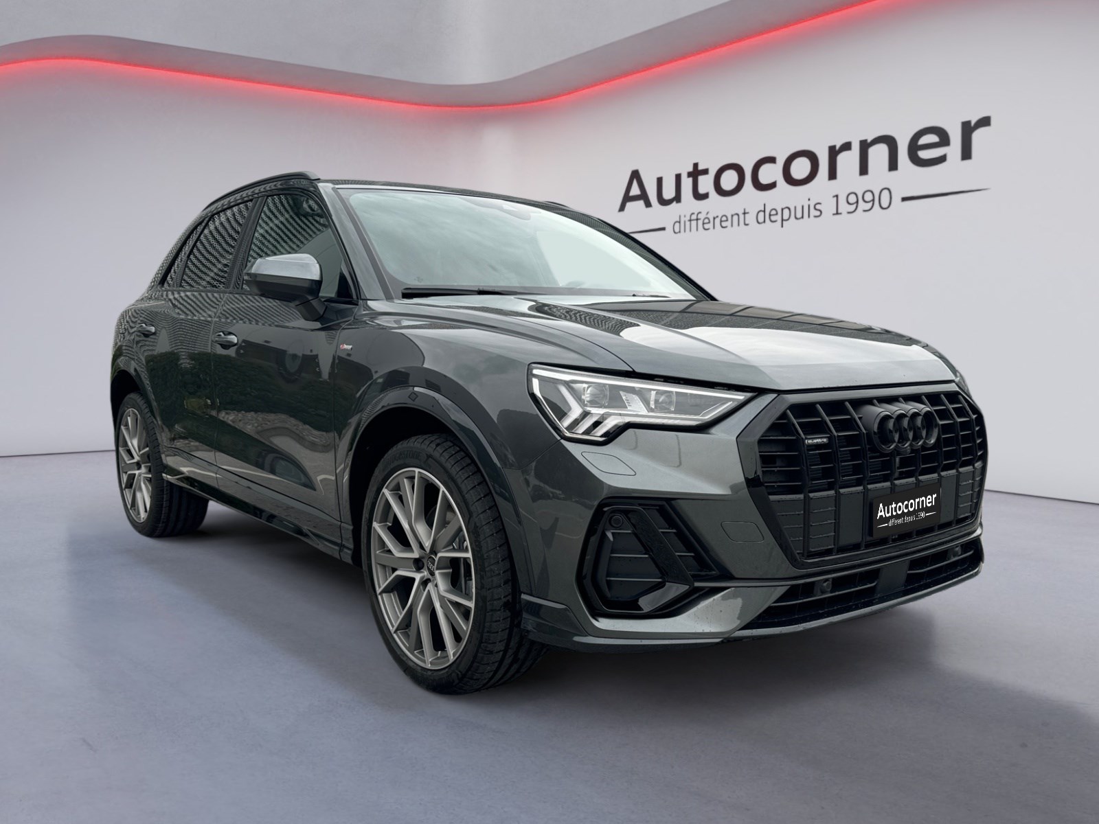 AUDI Q3 45 TFSI S line quattro S-tronic