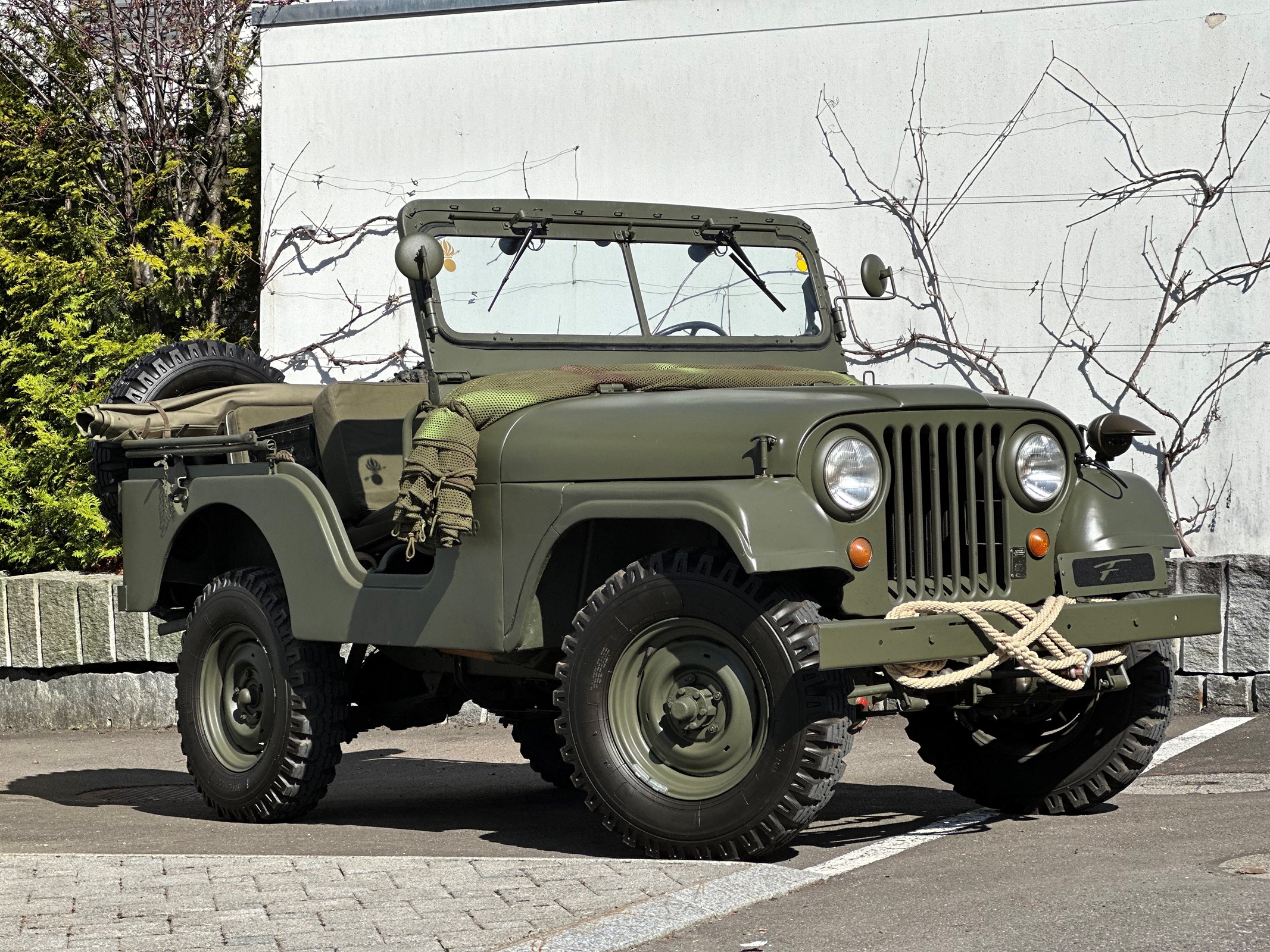 JEEP KAISER CJ-5 V 12