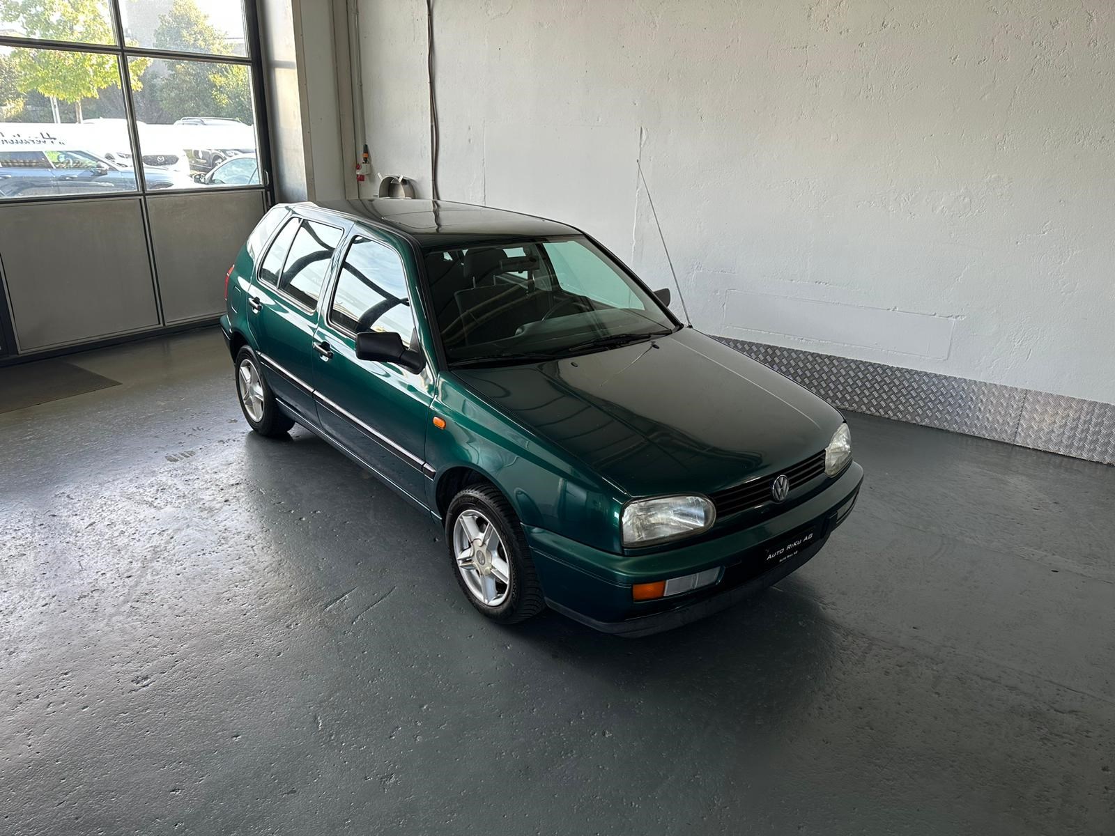 VW Golf 1900 TDI Swiss Line